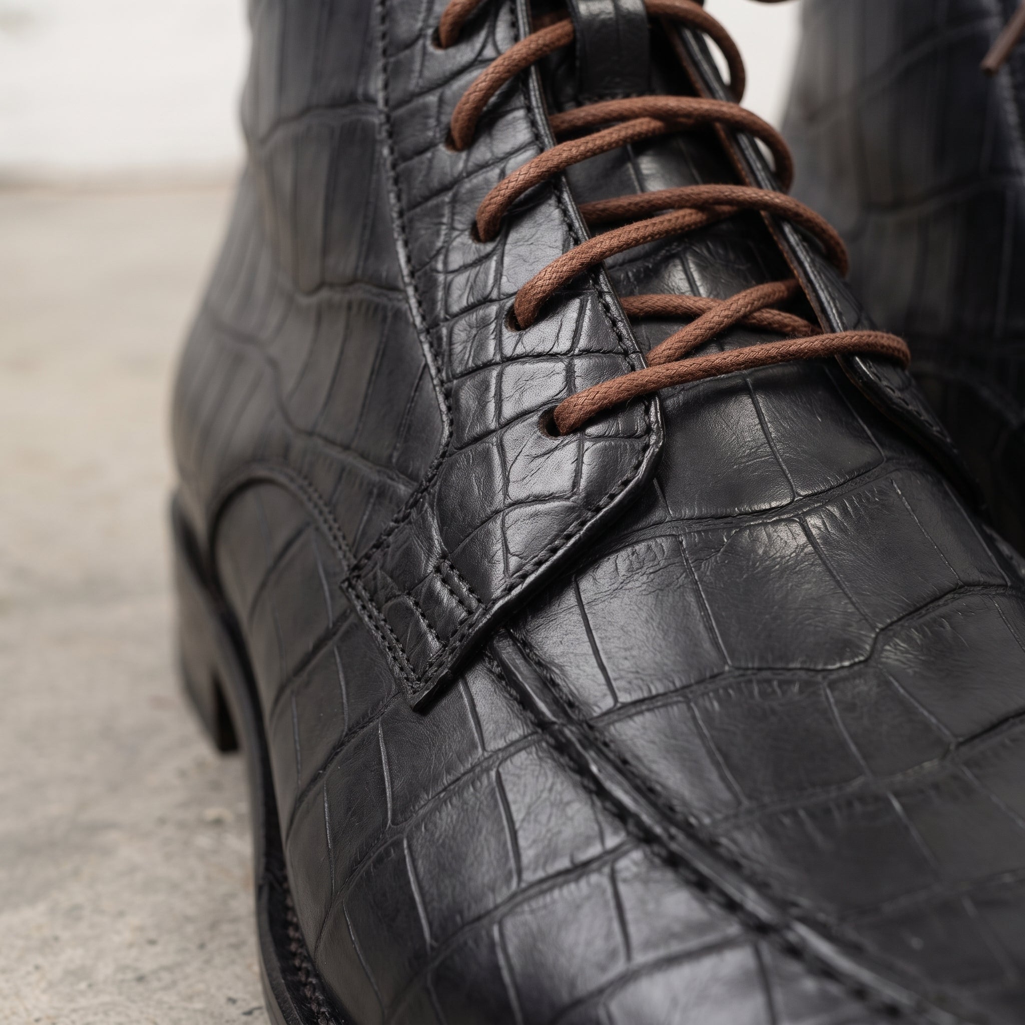 Men's Black Crocodile-Embossed Leather Ankle Boots — Elbury