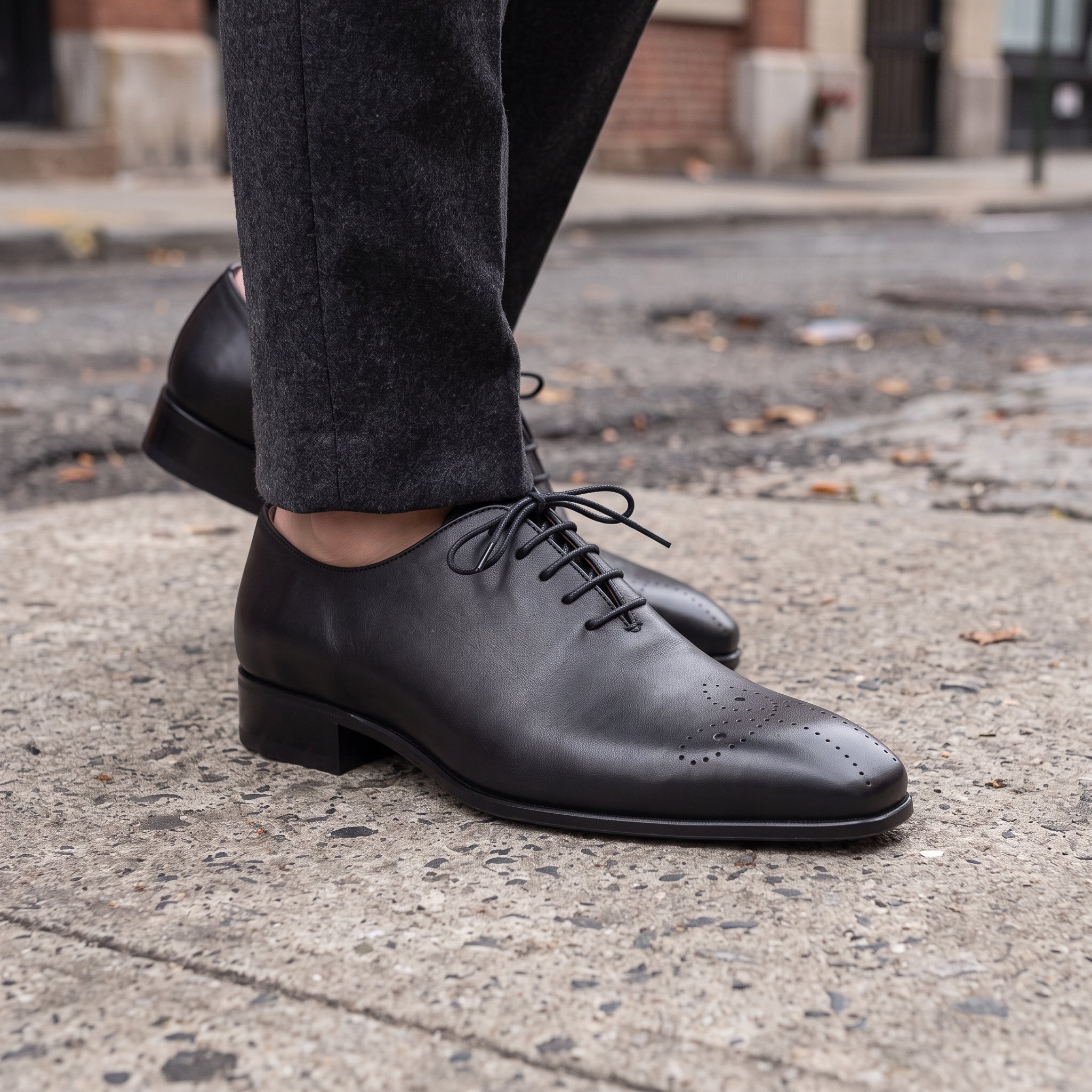 Men's Black Cap-Toe Brogue Leather Oxfords — Sheringham
