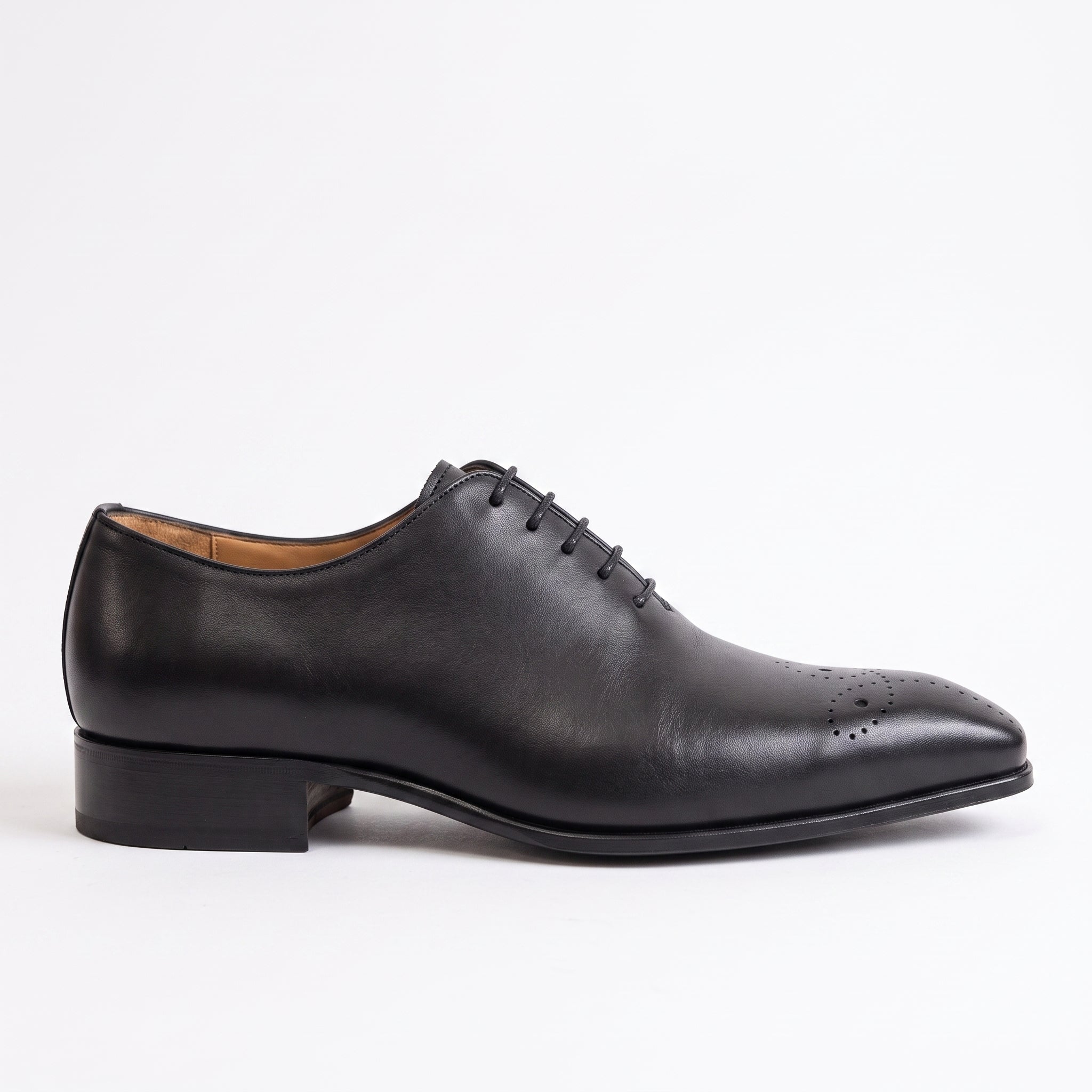 Men's Black Cap-Toe Brogue Leather Oxfords — Sheringham