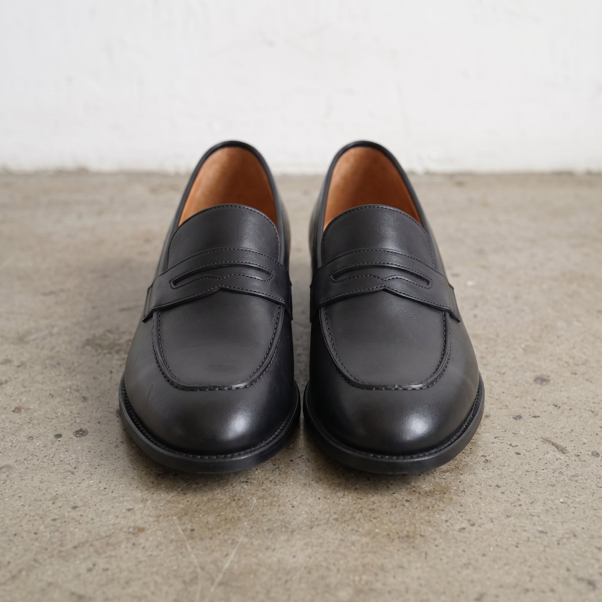 Men's Black Moc-Toe Leather Penny Loafers — Hemsworth