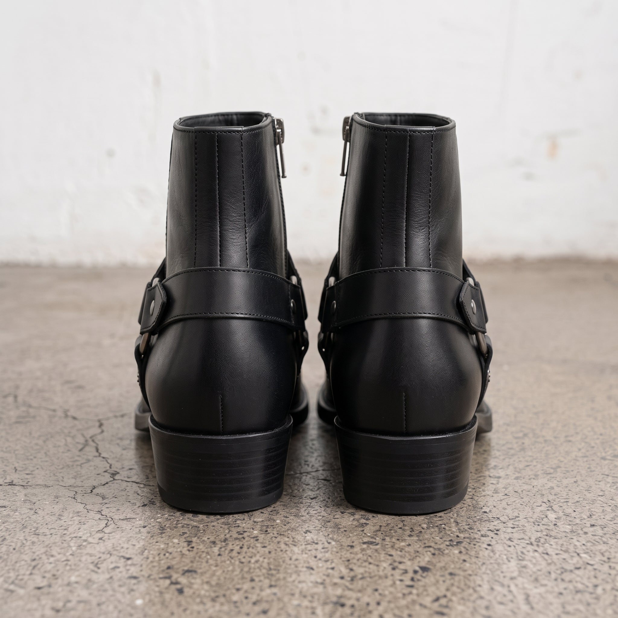 Men's Black Plain-Toe Leather Ankle Biker Boots — Atherton