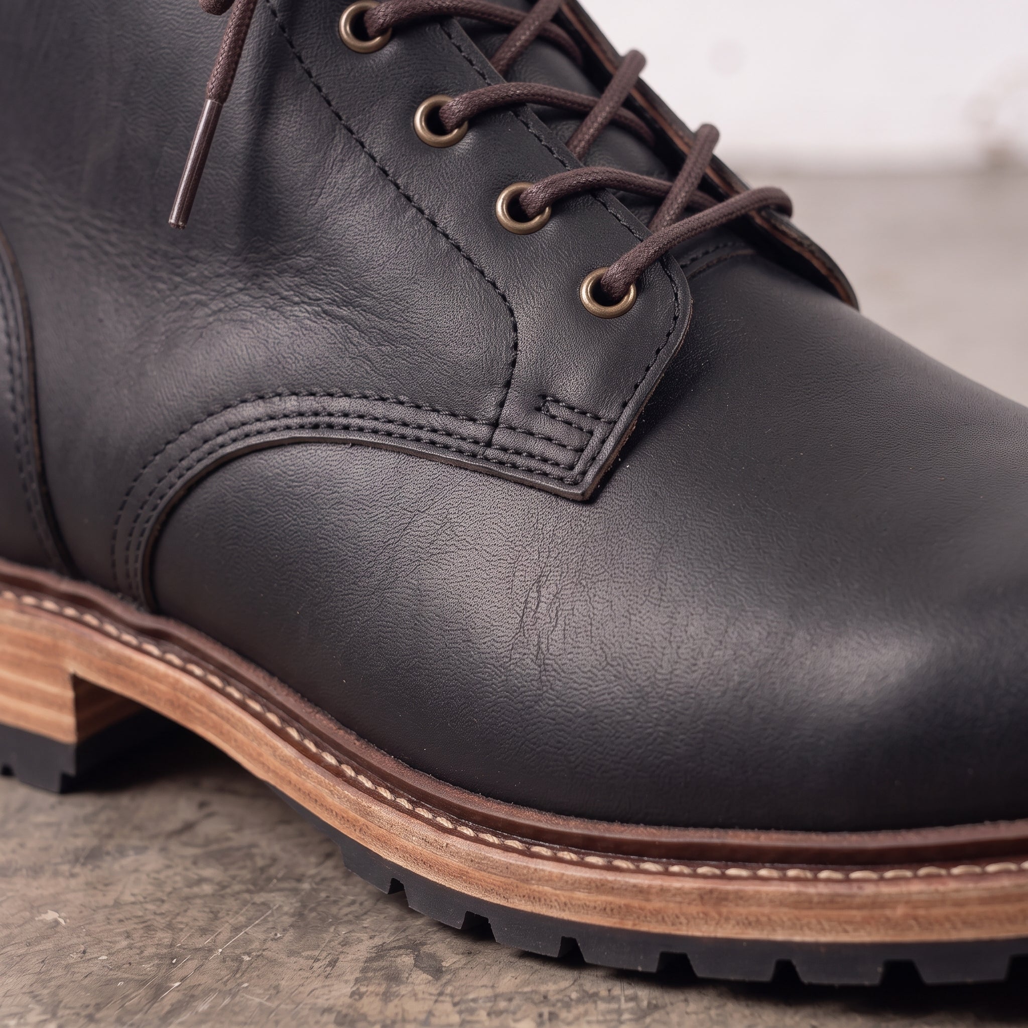 Men's Black Plain-Toe Leather Ankle Boots — Avonside