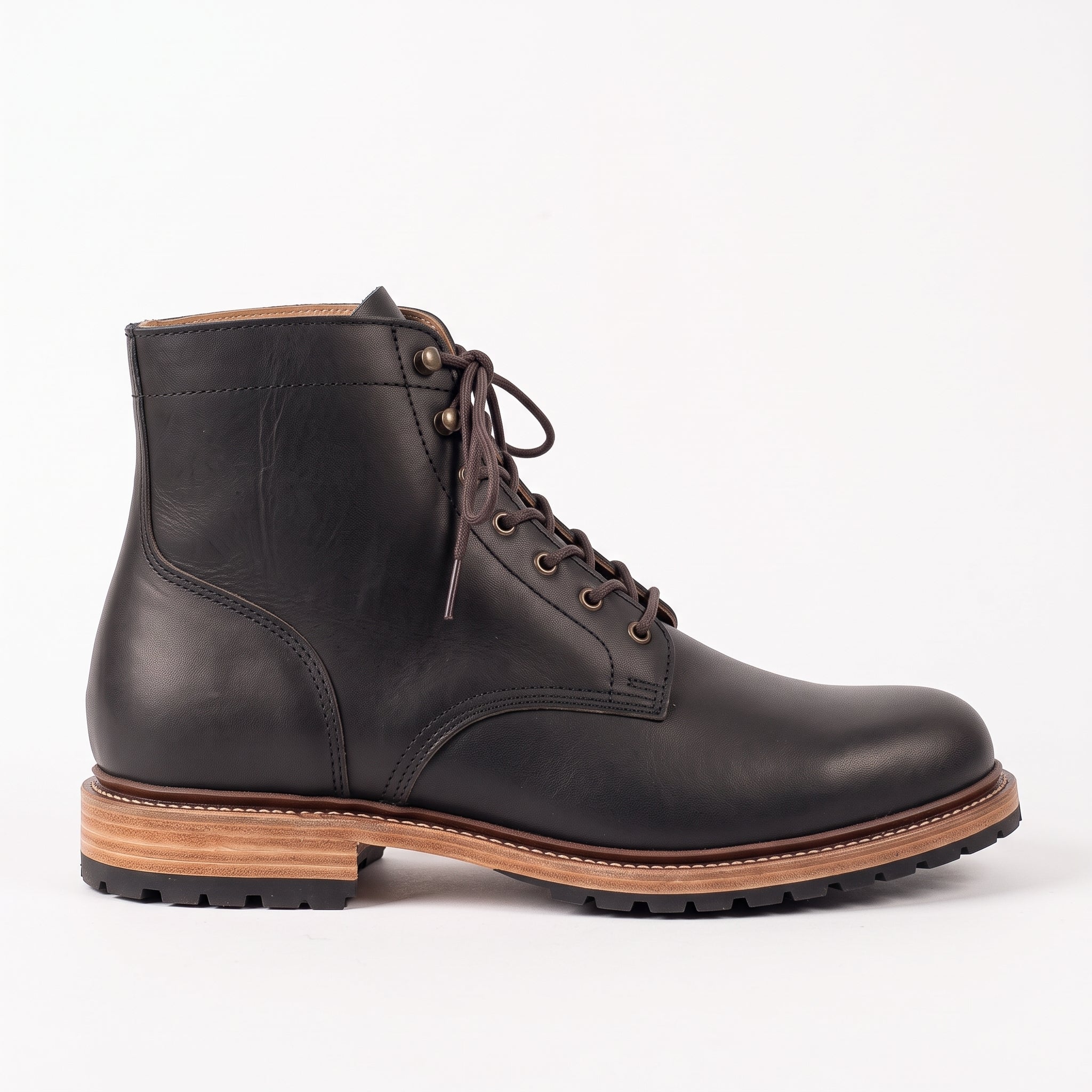 Men's Black Plain-Toe Leather Ankle Boots — Avonside