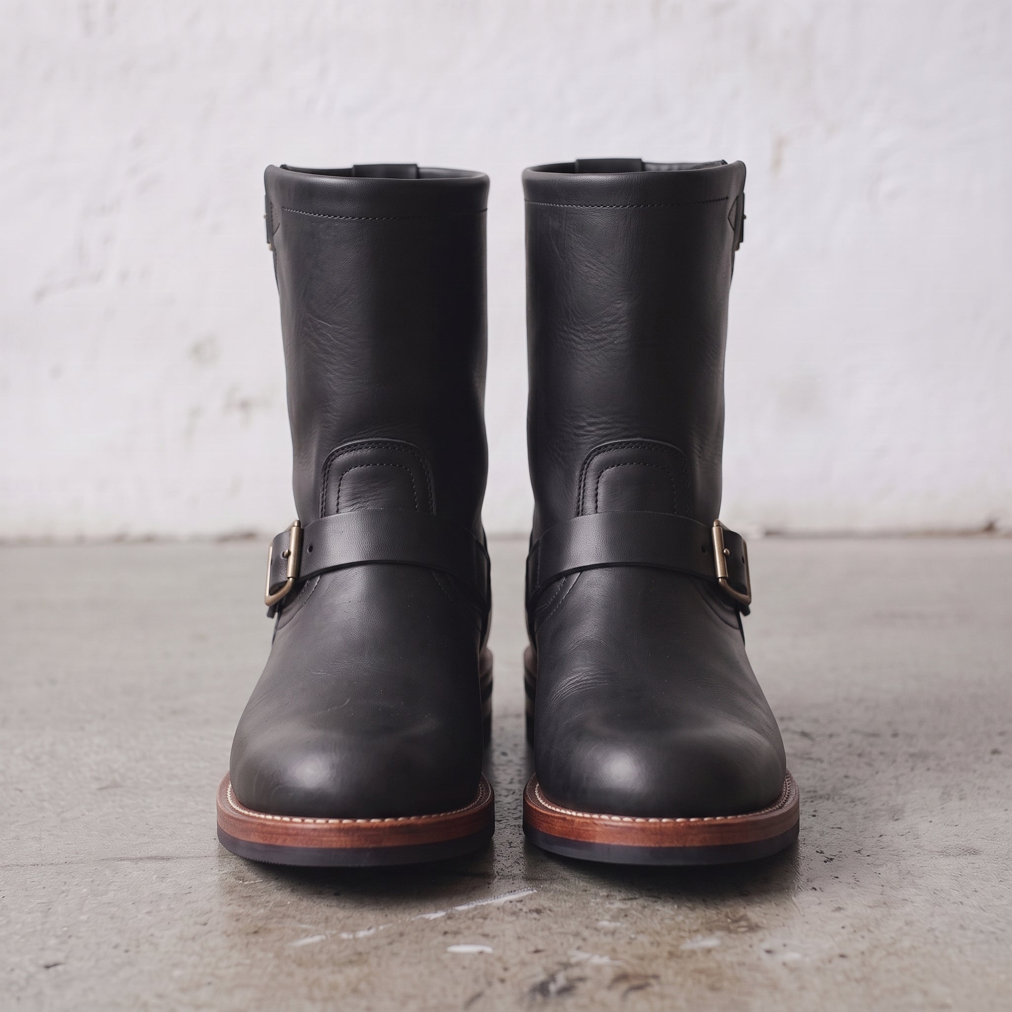 Men's Black Plain-Toe Leather Biker Boots — Bolton