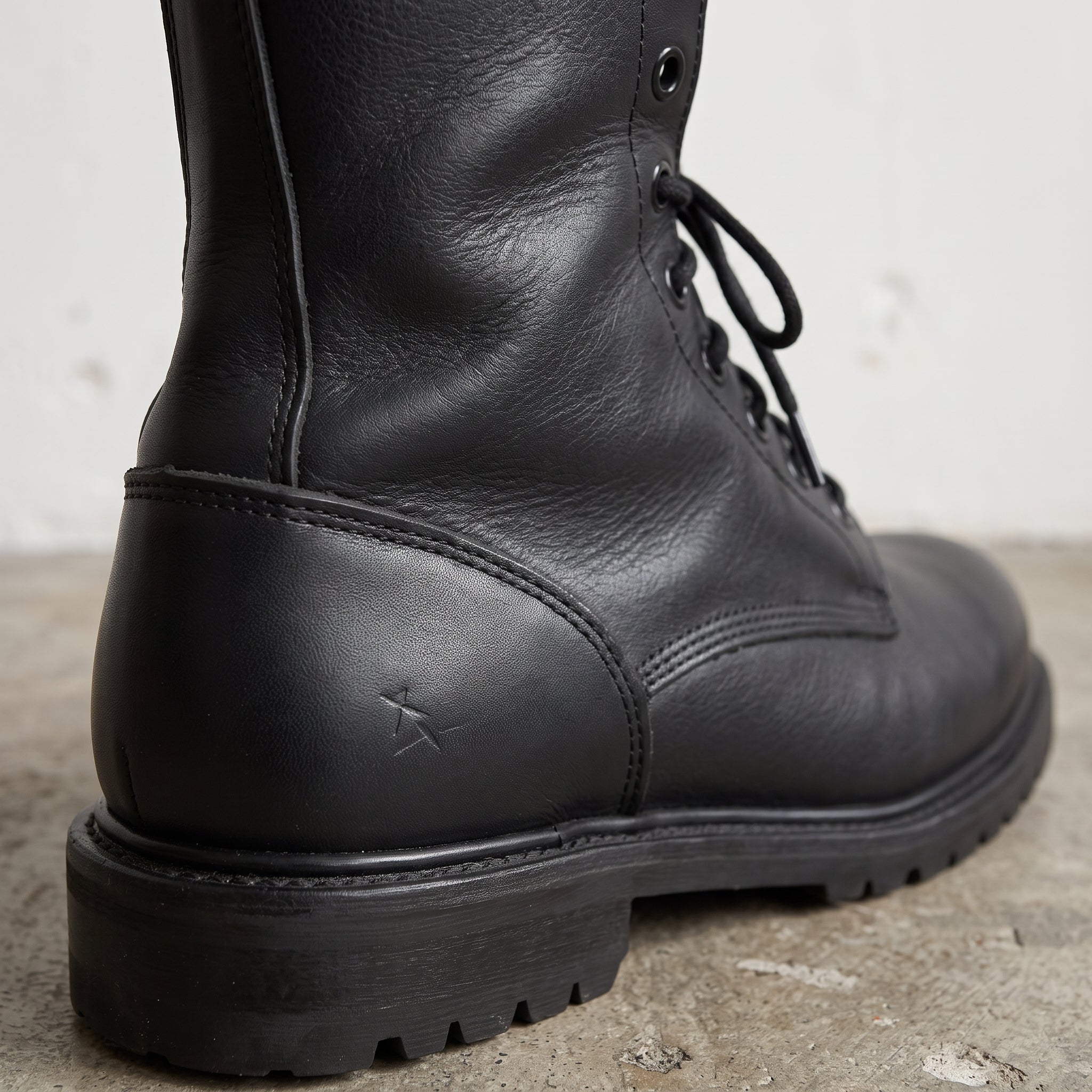 Men's Black Plain-Toe Leather Biker Boots — Wharfedale