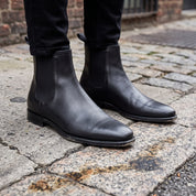 Men's Black Plain-Toe Leather Chelsea Boots — Allan