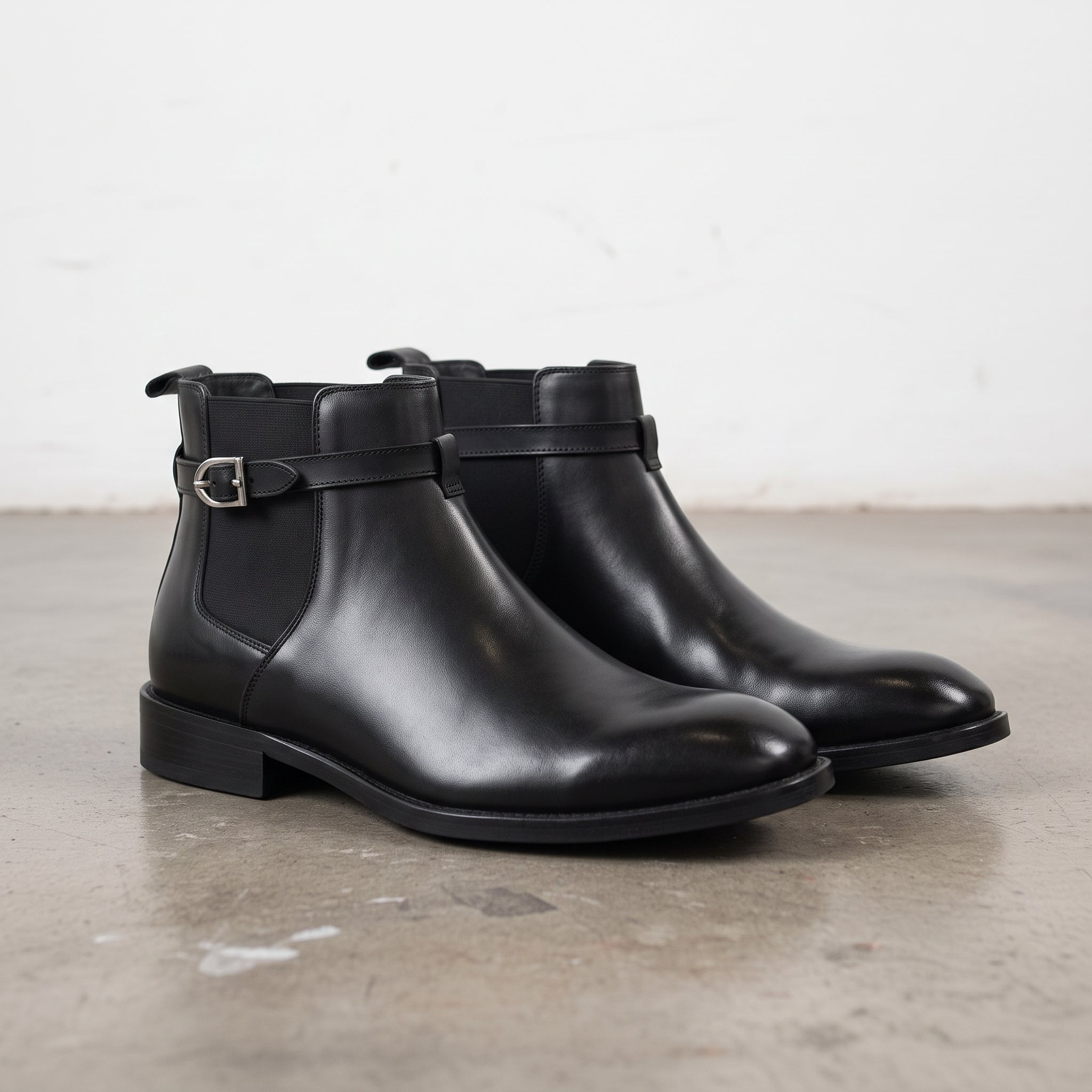 Men's Black Plain-Toe Leather Chelsea Boots — Boyden
