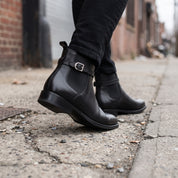 Men's Black Plain-Toe Leather Chelsea Boots — Boyden