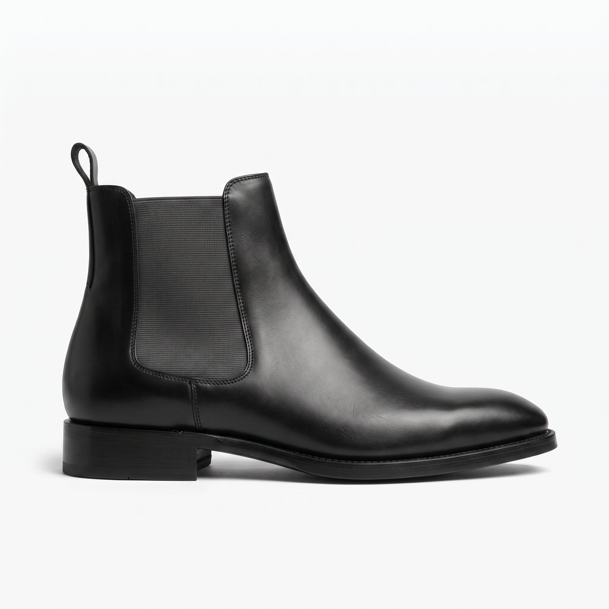 Men's Black Plain-Toe Leather Chelsea Boots — Connolly