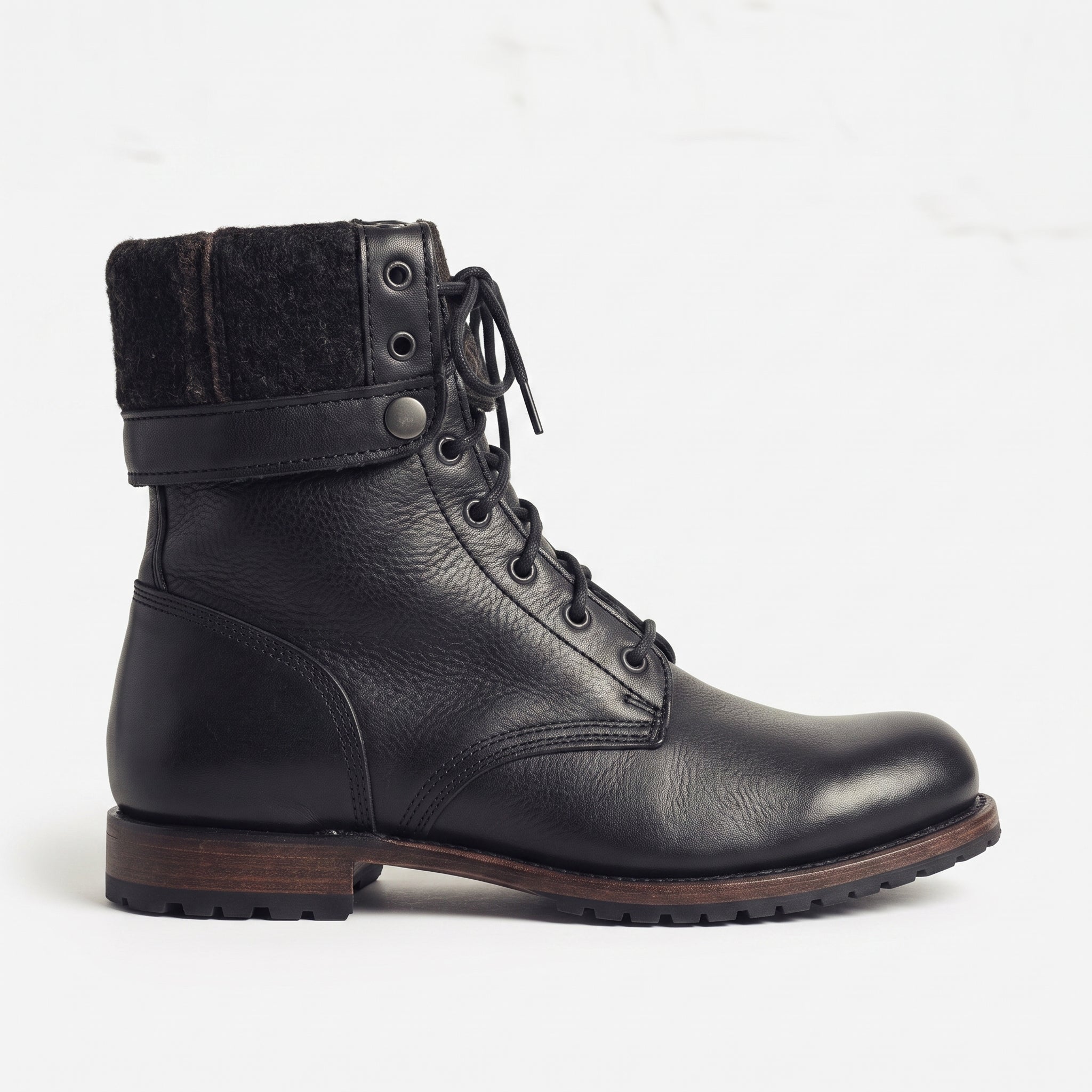 Men's Black Plain-Toe Leather Combat Boots — Gulliver