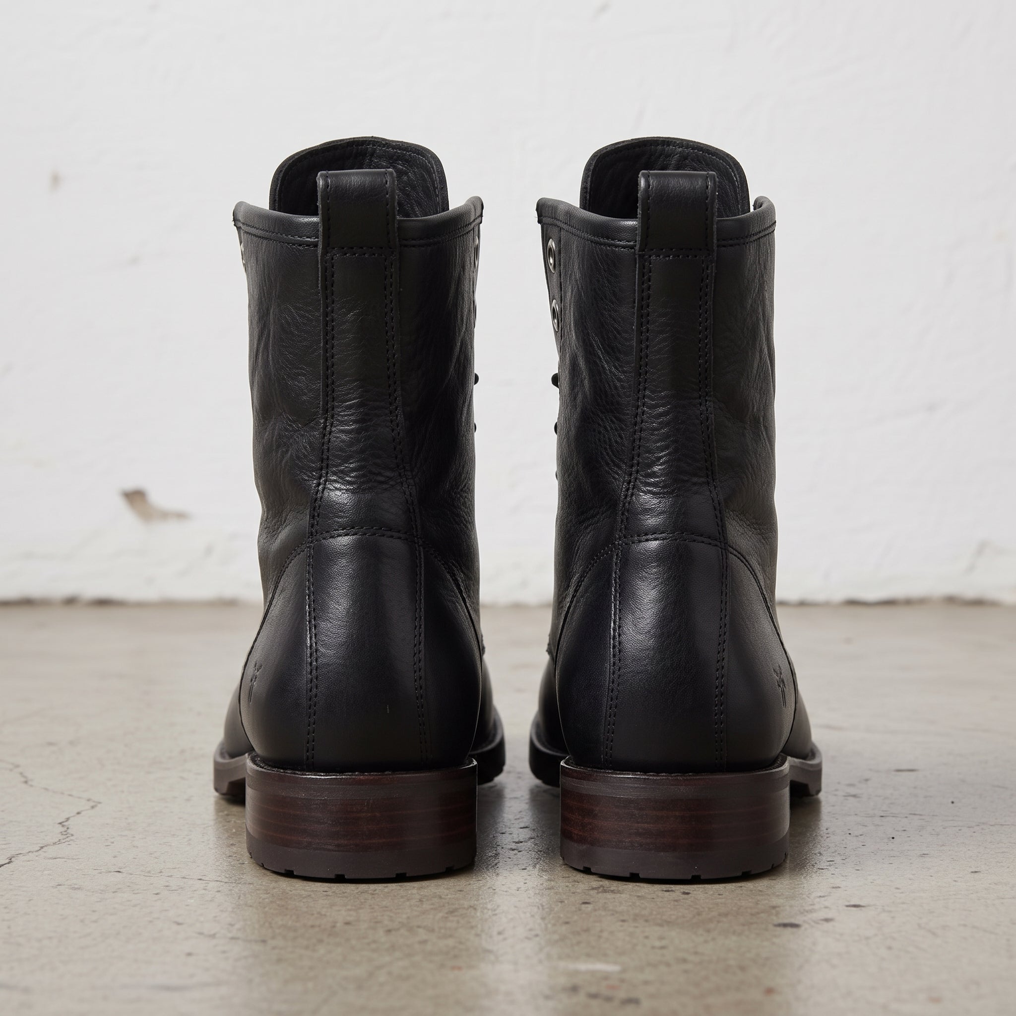Men's Black Plain-Toe Leather Combat Boots — Henshall