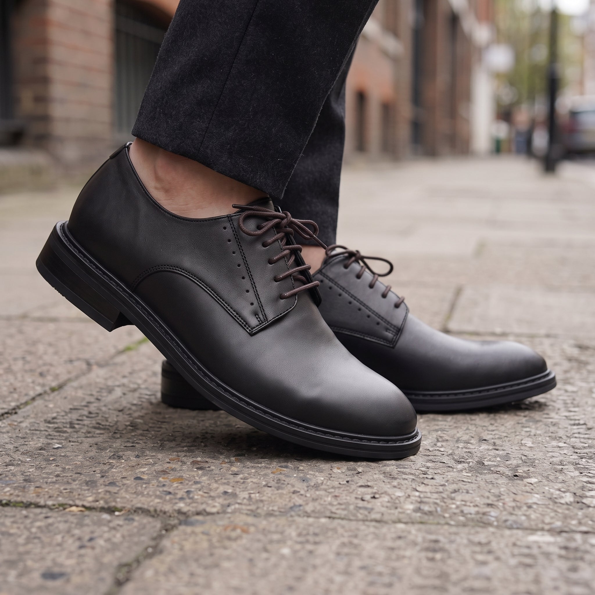 Men's Black Plain-Toe Leather Derby Shoes — Hiscott