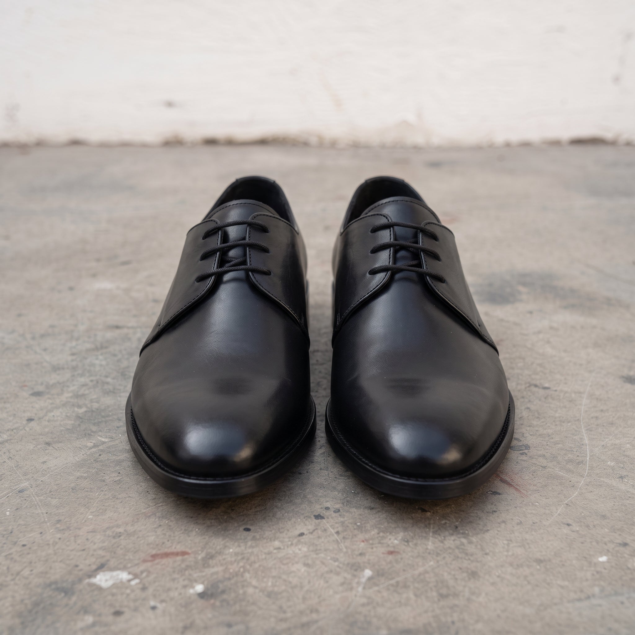 Men's Black Plain-Toe Leather Derbys — Birchfield