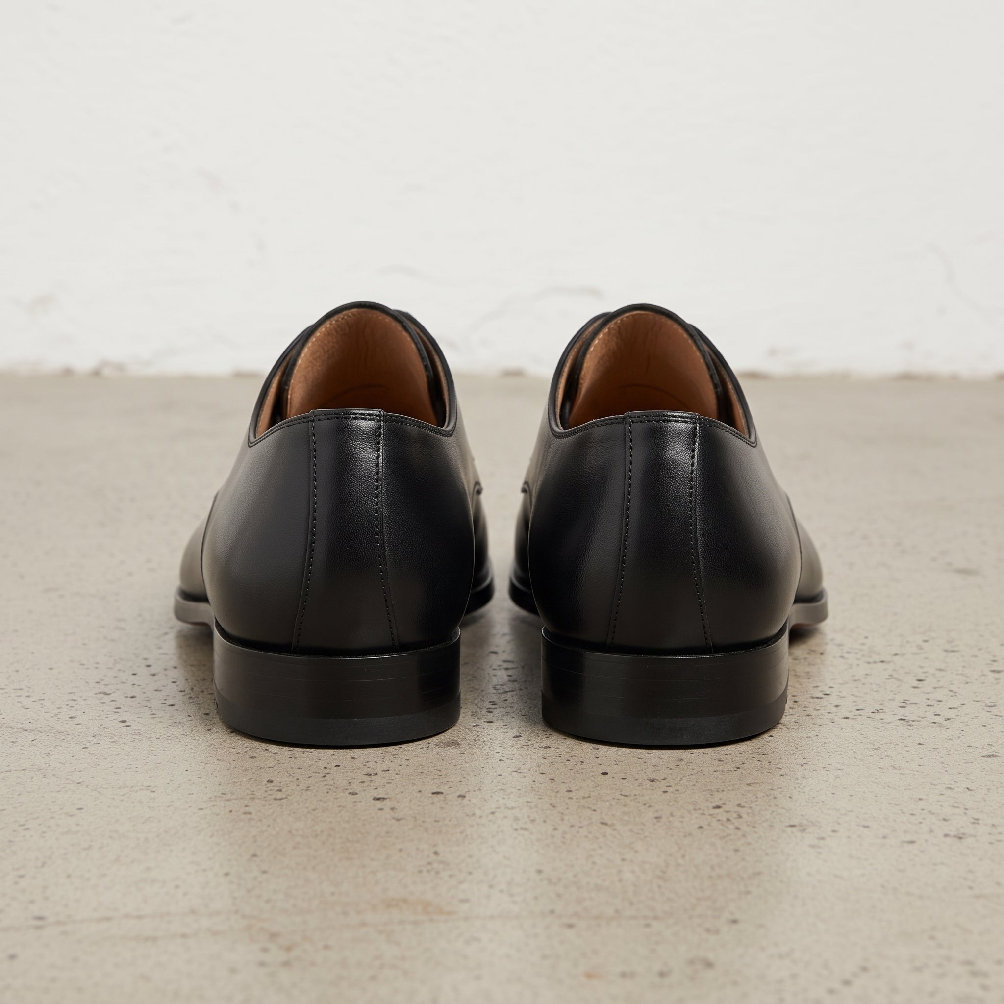 Men's Black Plain-Toe Leather Derbys — Griffin