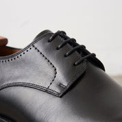 Men's Black Plain-Toe Leather Derbys — Hartwell