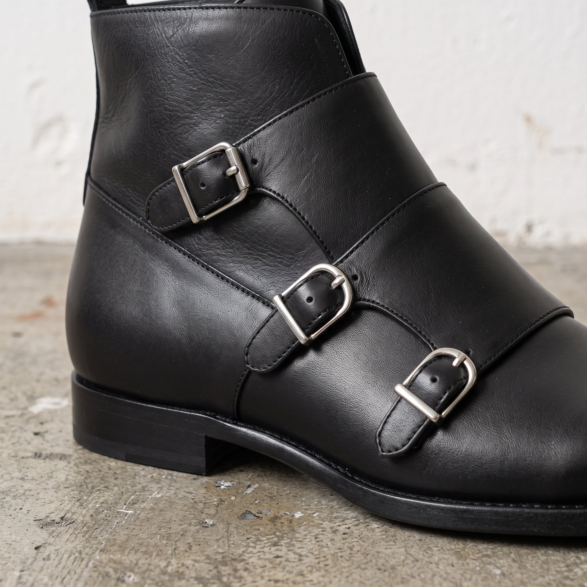 Men's Black Plain-Toe Leather Double Monk Boots — Fovant