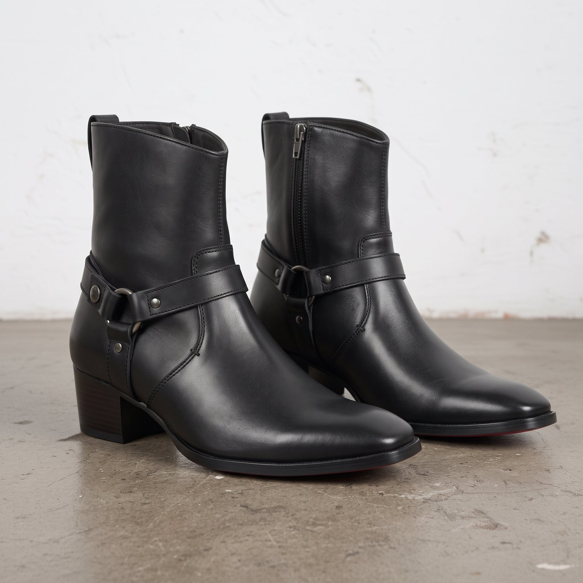 Men's Black Plain-Toe Leather Harness Boots — Bardon