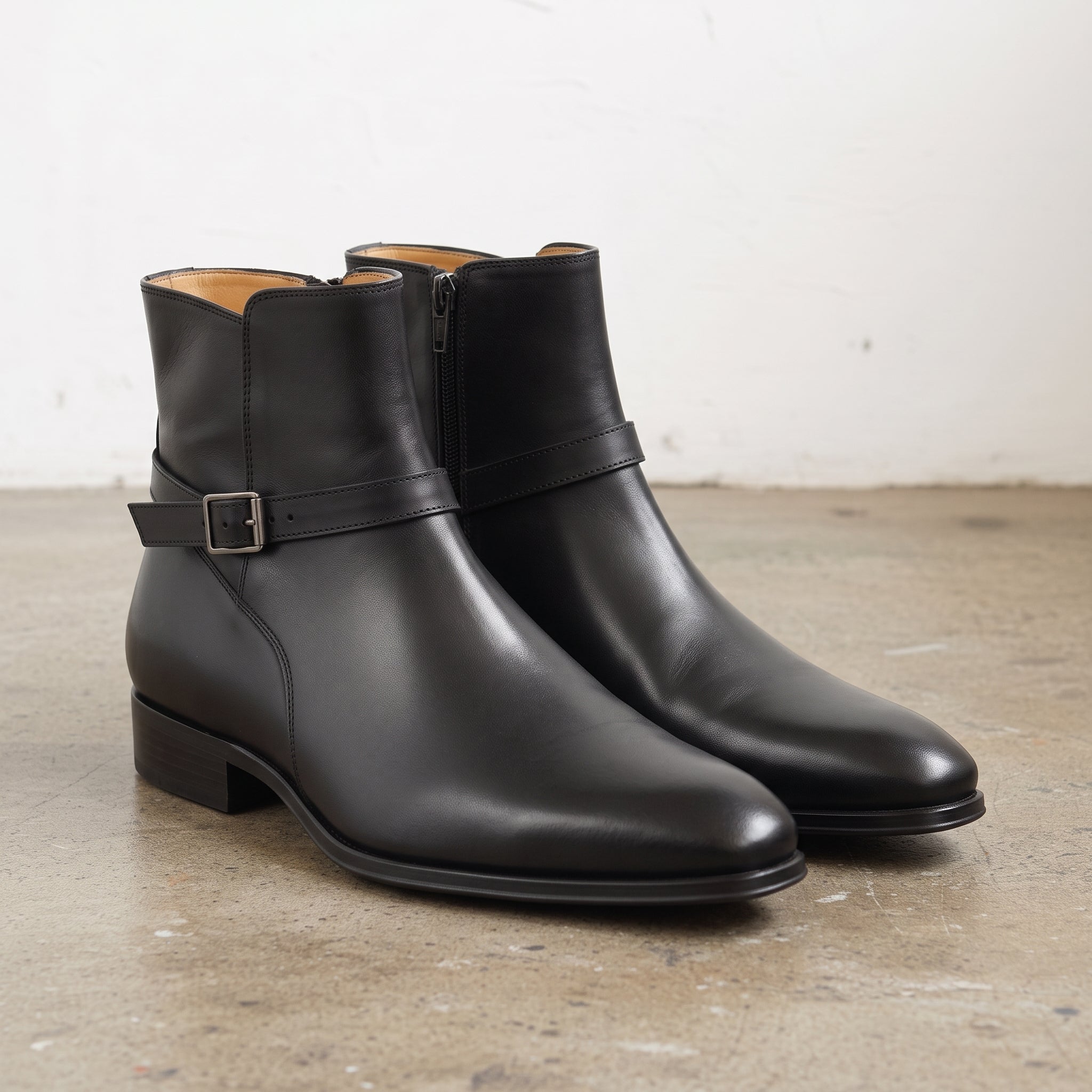 Men's Black Plain-Toe Leather Jodhpur Ankle Boots — Mordaunt