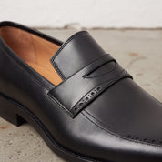 Men's Black Apron-Toe Leather Penny Loafers — Algar