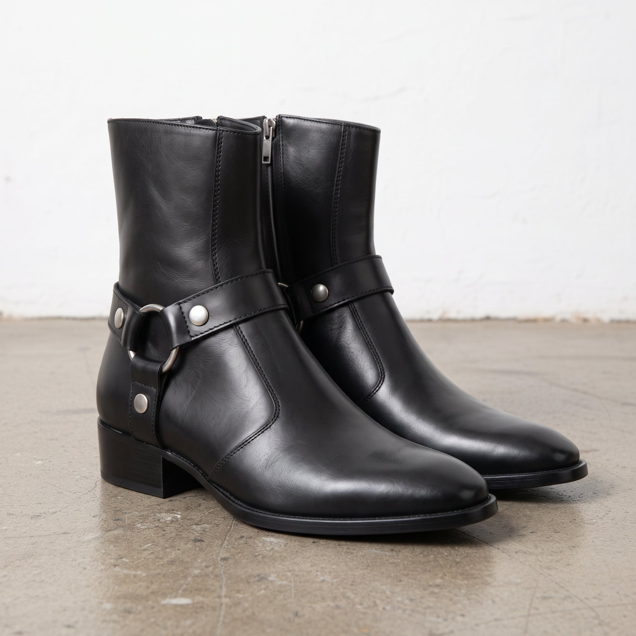 Men's Black Plain-Toe Leather Zip Harness Boots — Barwood