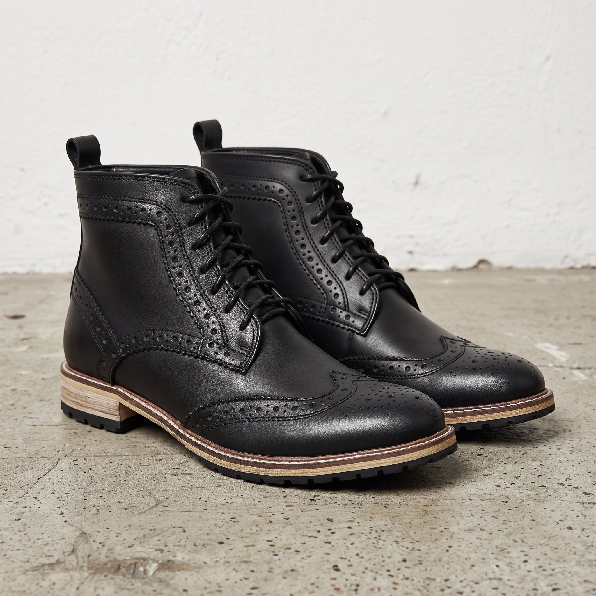 Men's Black Wingtip Leather Derby Boots — Kemsley