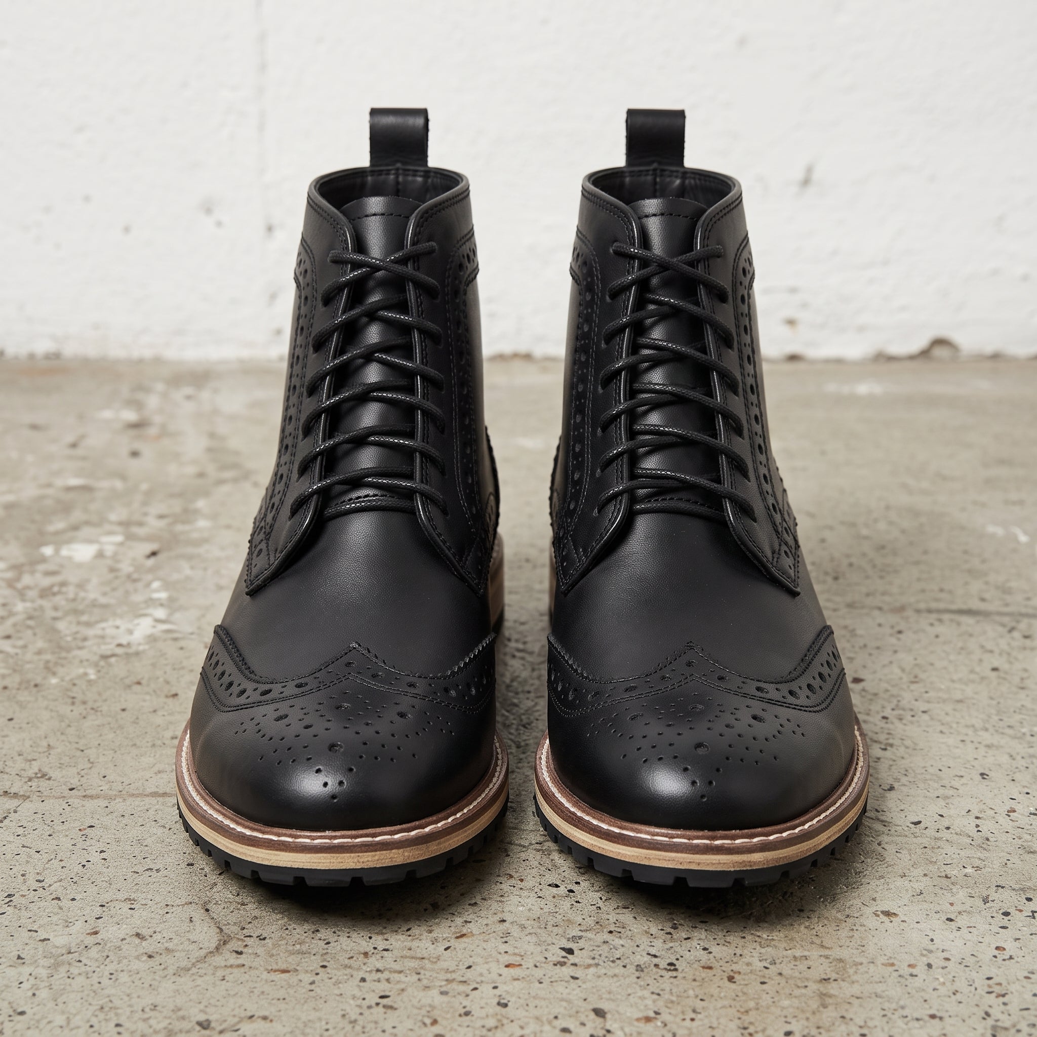 Men's Black Wingtip Leather Derby Boots — Kemsley