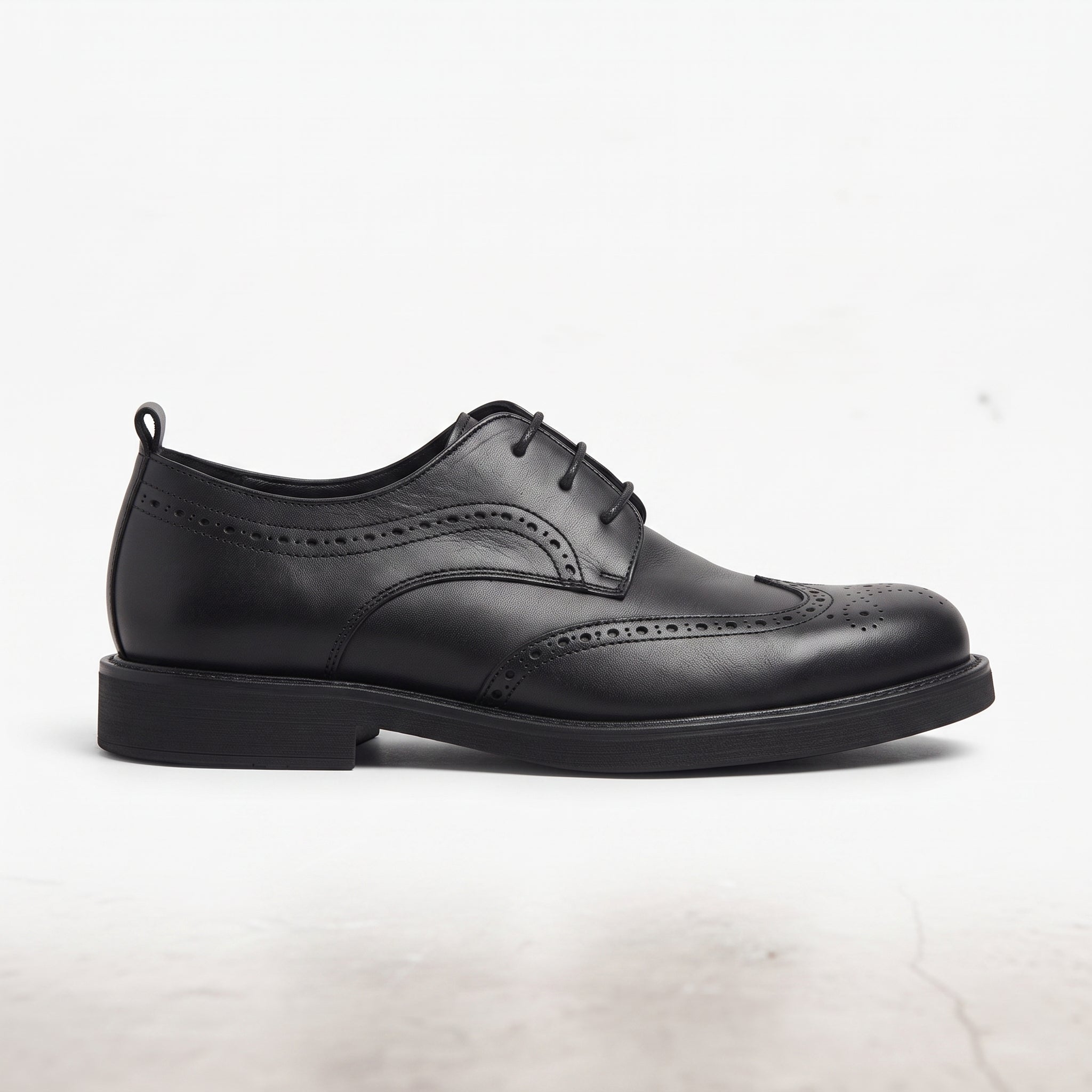 Men's Black Wingtip Leather Derbys — Ashcott
