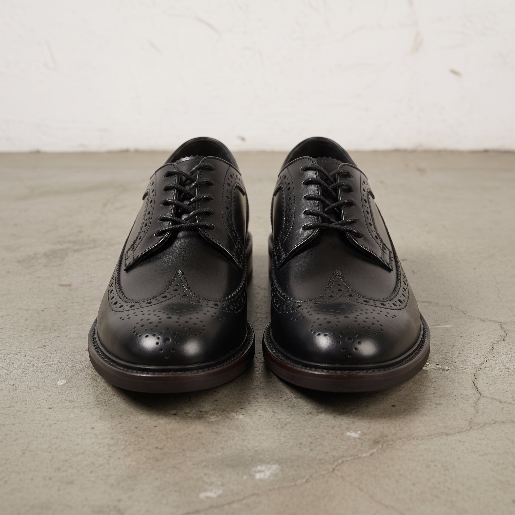 Men's Black Wingtip Leather Derbys — Farsley