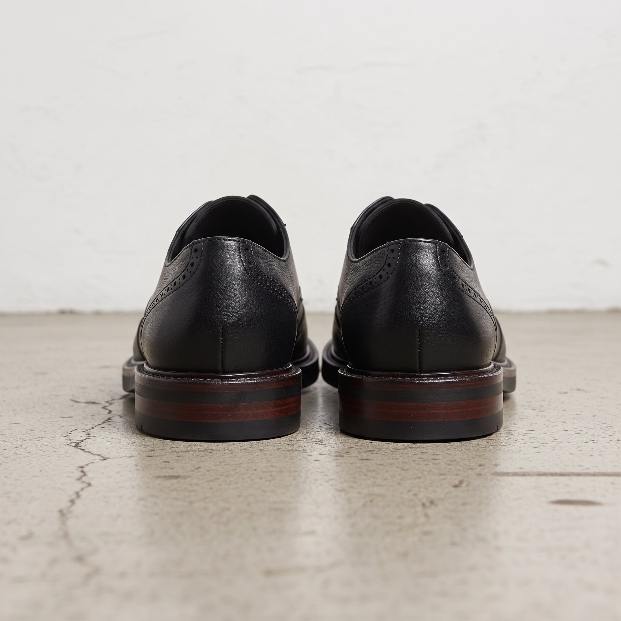 Men's Black Wingtip Leather Derbys — Windsor