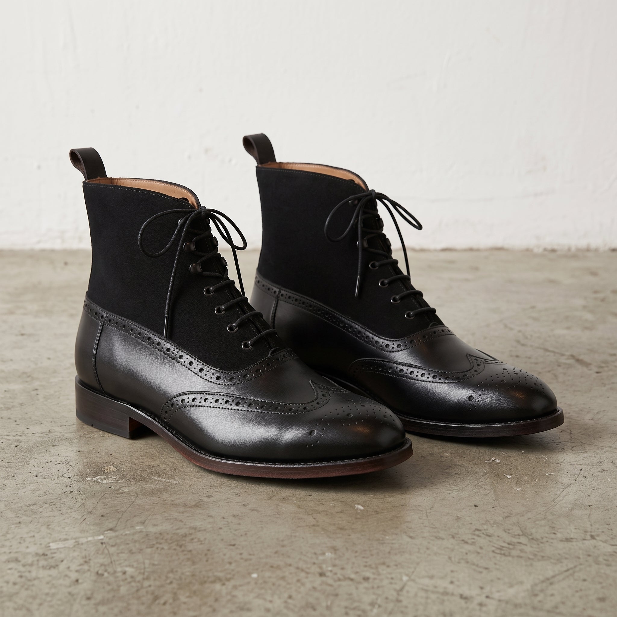 Men's Black Wingtip Leather Oxford Boots — Lomas
