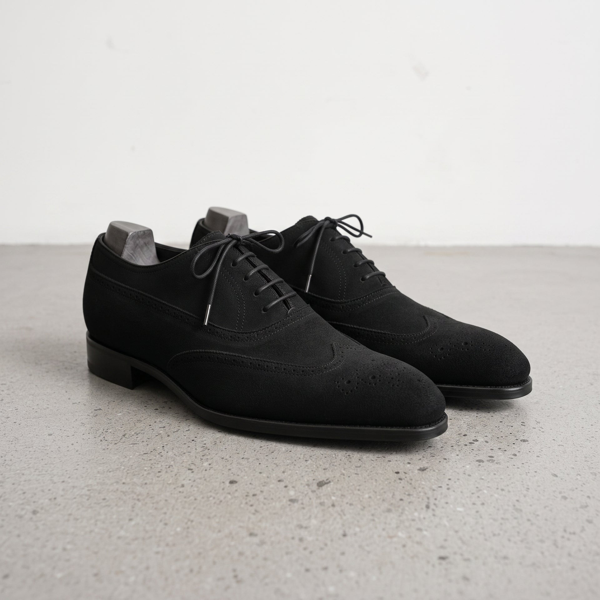 black dress shoes for men near me Handcrafted Suede Wingtip Men's Production Time:15 Days advanced-exchange Elegant Fit Ribbed Square width shoes feature a