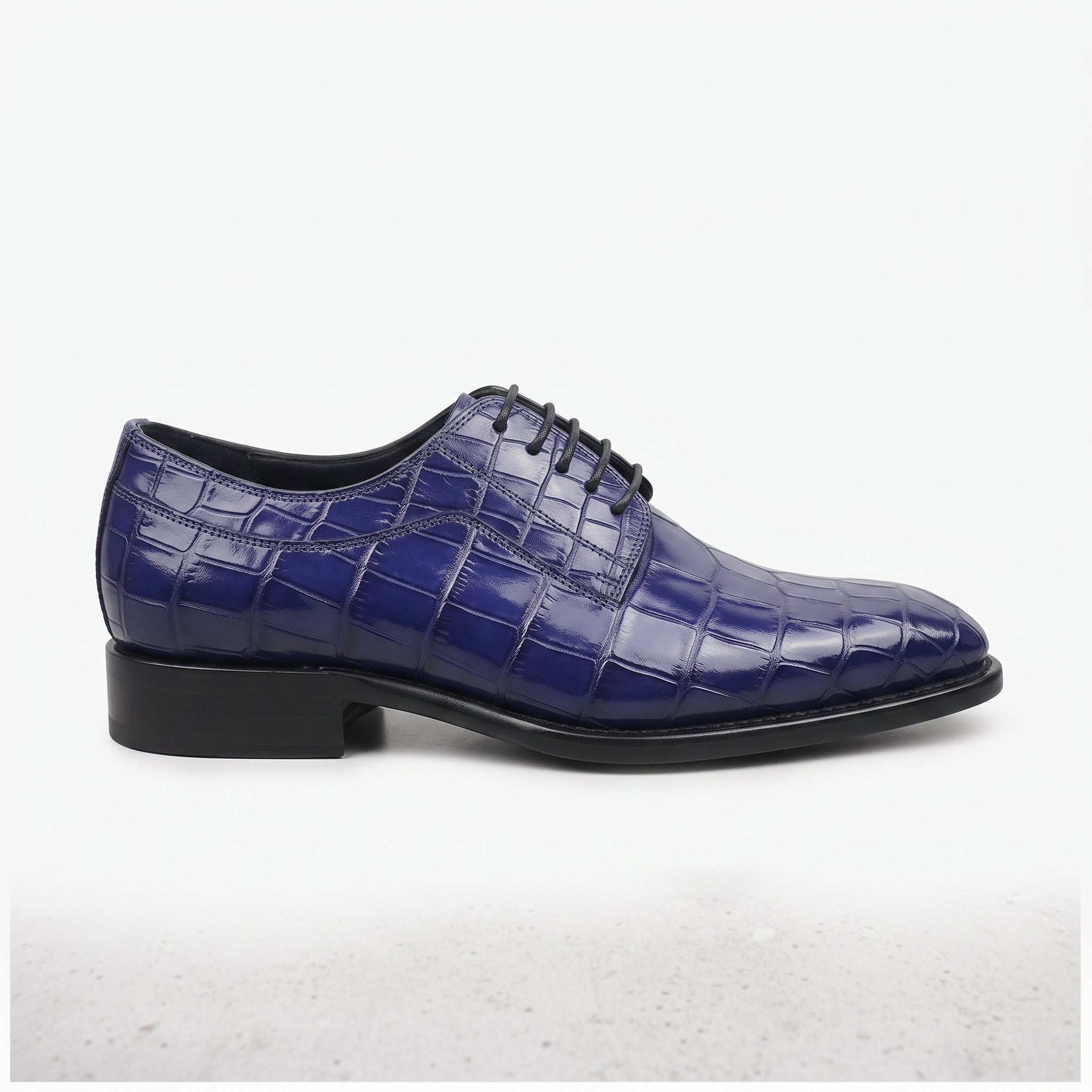 Men's Blue Plain-Toe Alligator-Embossed Leather Derbys — Gidley