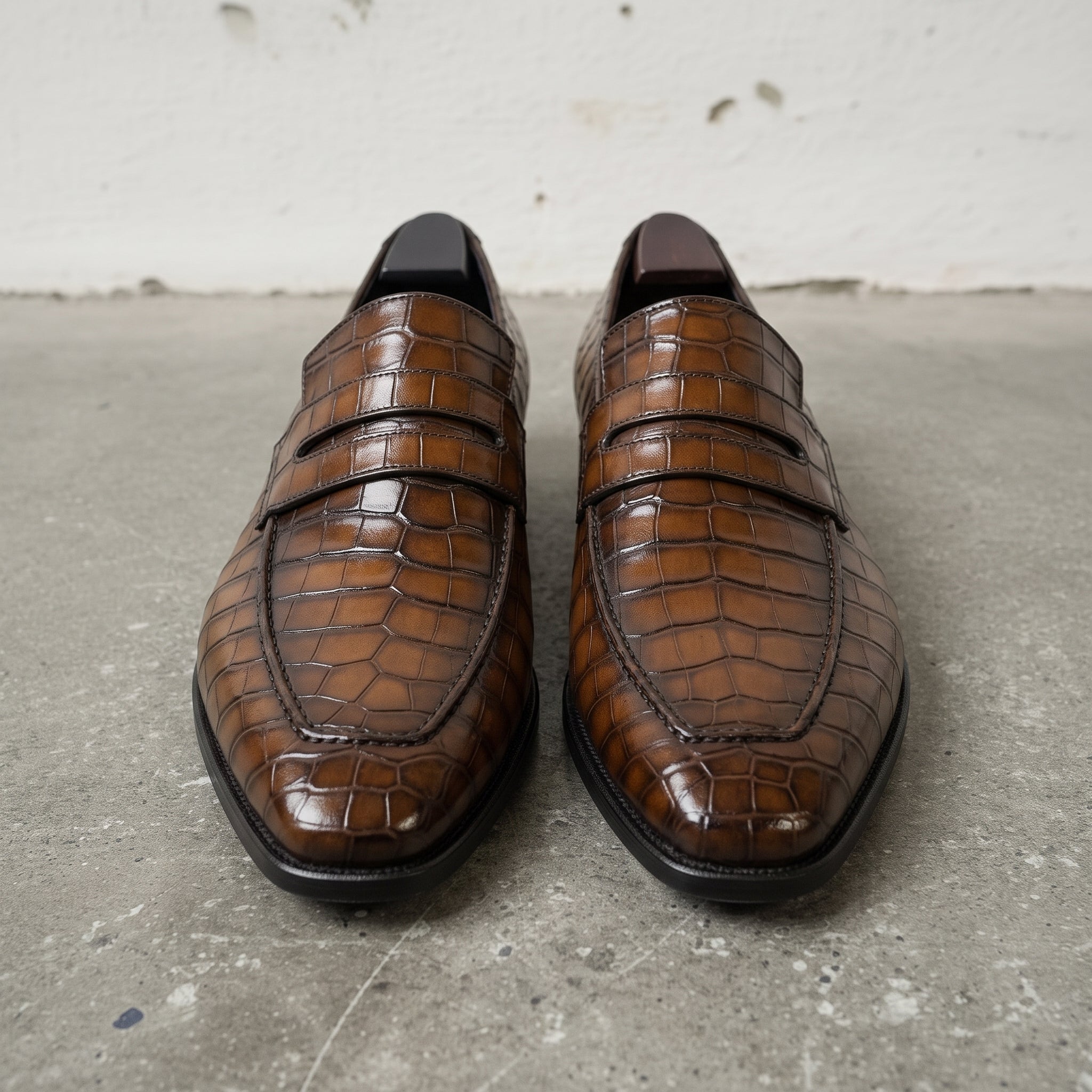Men's Brown Alligator-Embossed Leather Penny Loafers — Harcourt