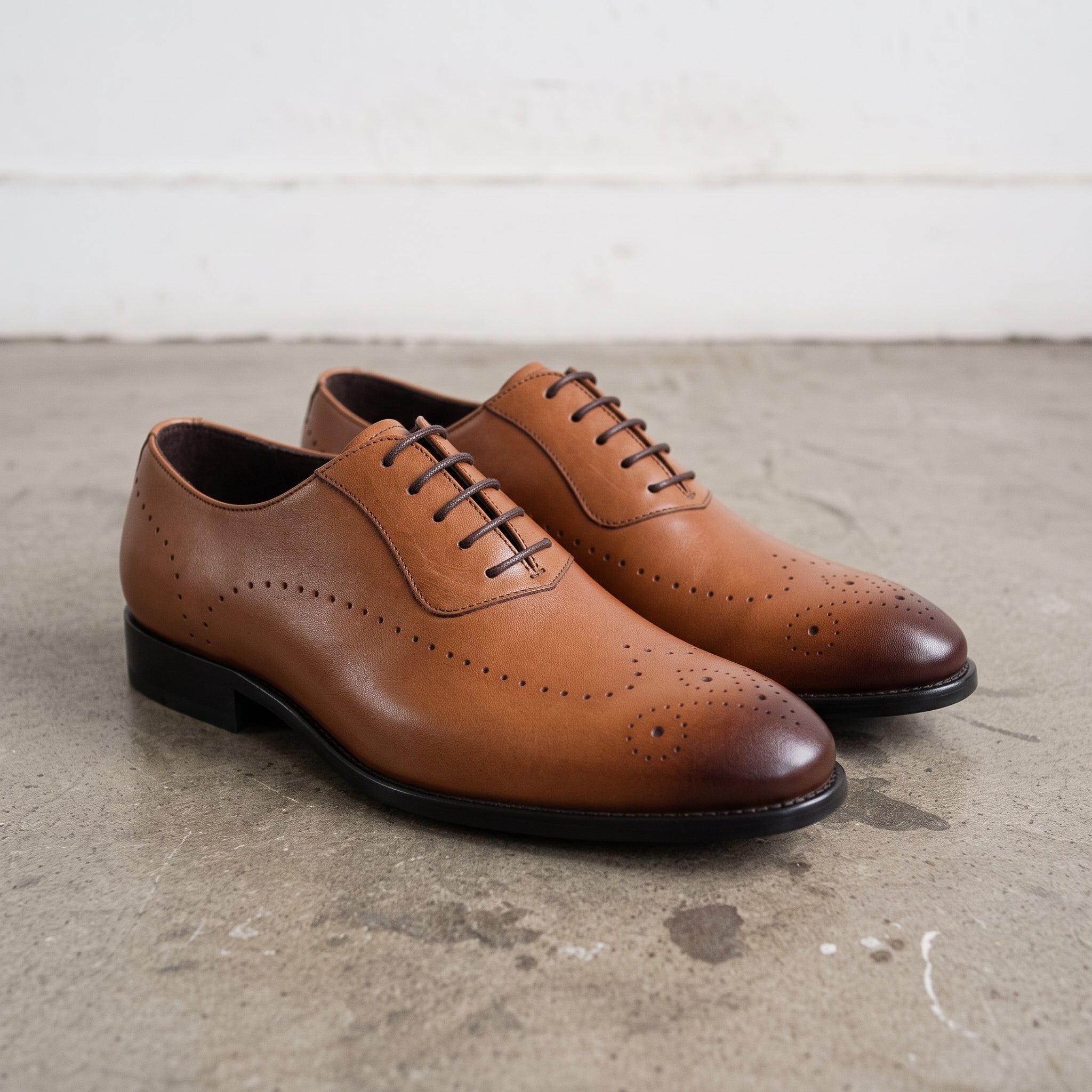Men's Brown and Dark Brown Wingtip Cap-Toe Leather Oxfords — Duggan