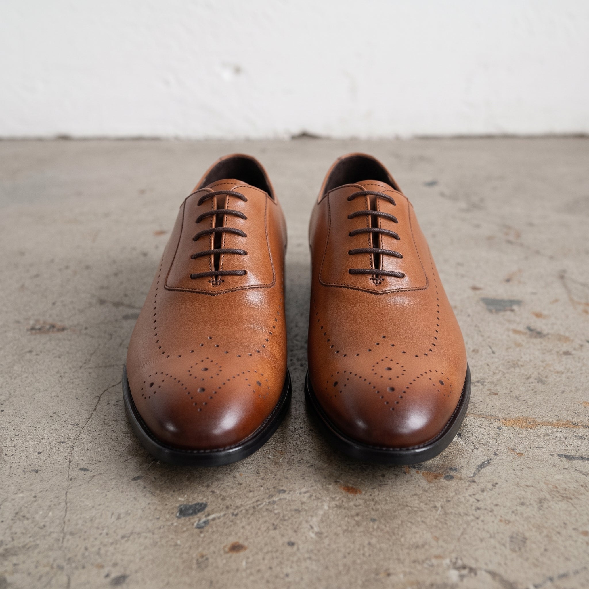 Men's Brown and Dark Brown Wingtip Cap-Toe Leather Oxfords — Duggan