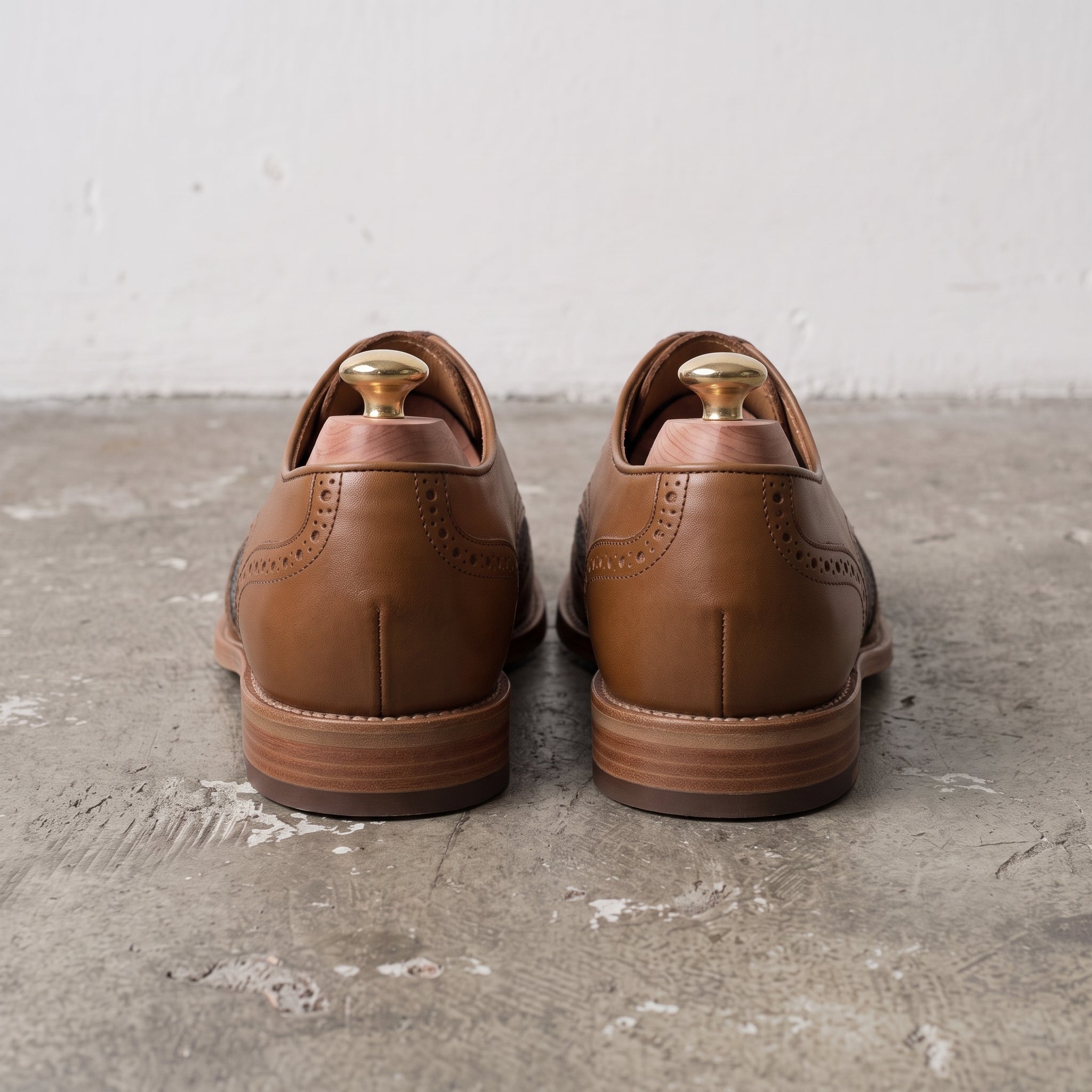 Men's Brown and Dark Grey Wingtip Leather Spectator Derbys — Primrose
