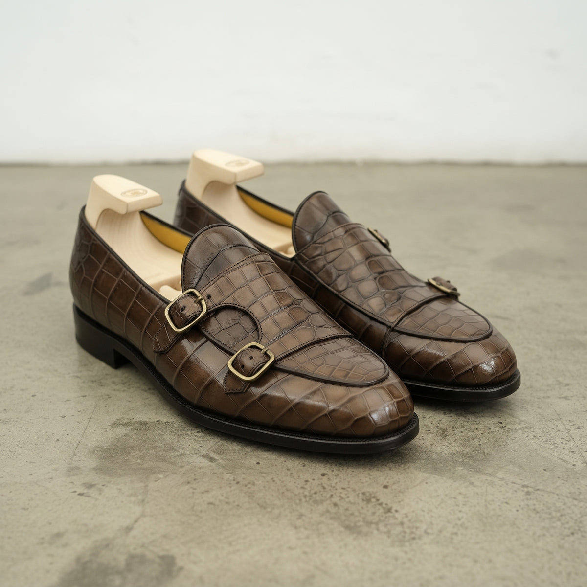 Made-to-fit leather monk straps