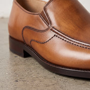 Men's Brown Apron-Toe Leather Loafers — Hargreaves