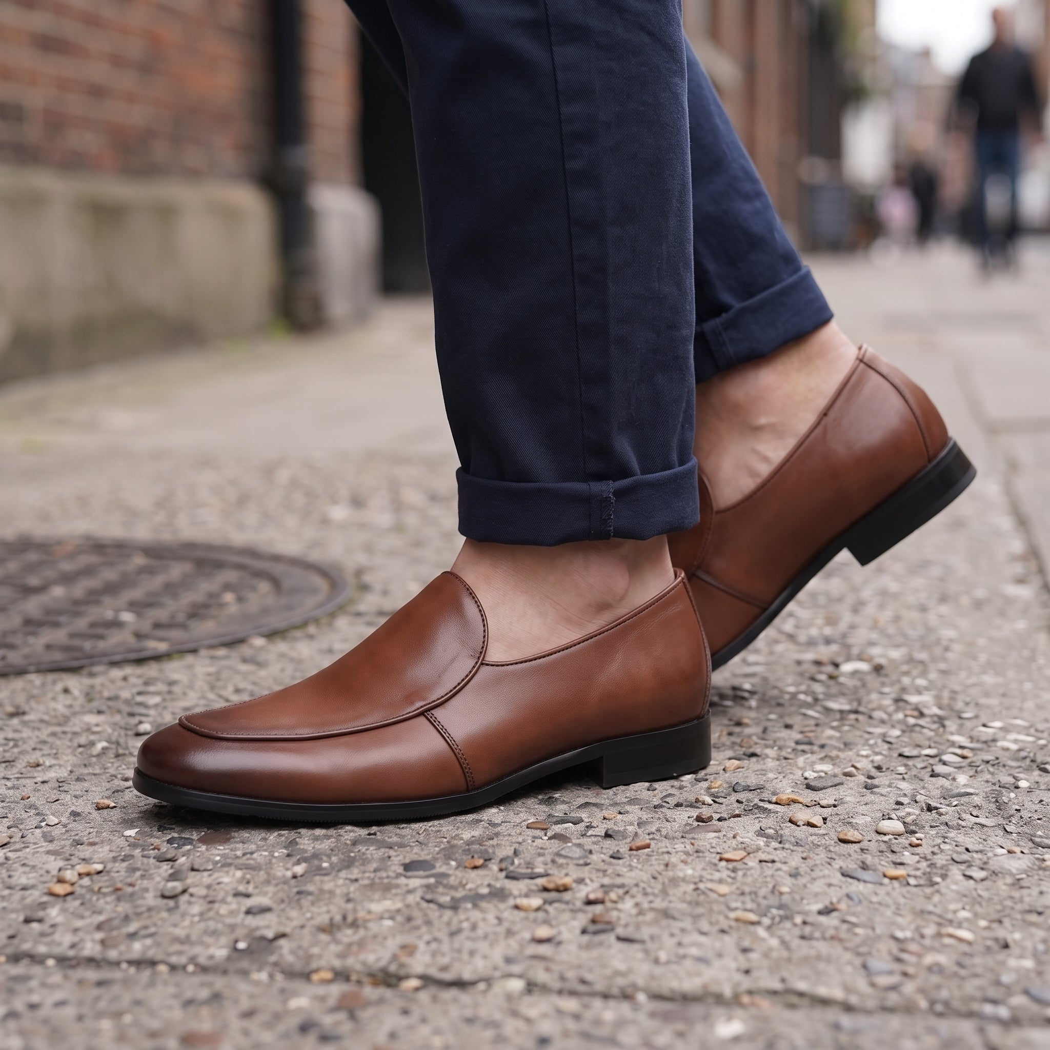 Men's Brown Apron-Toe Leather Loafers — Skelton