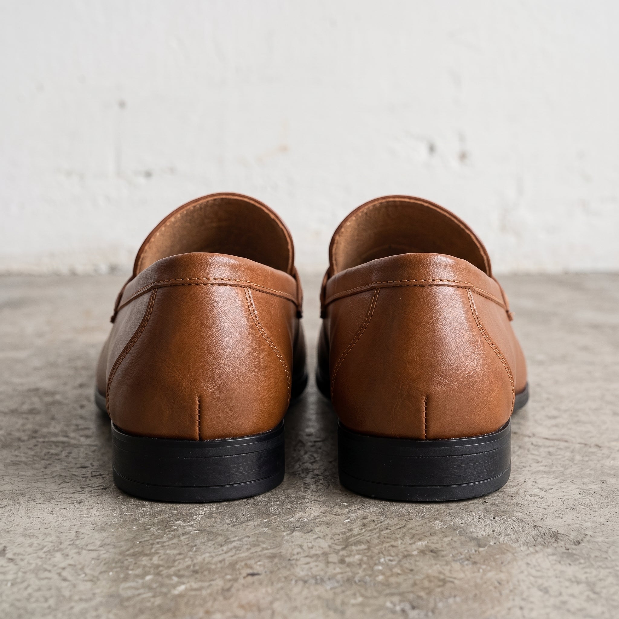 Men's Brown Apron-Toe Leather Penny Loafers — Ockham — Ockham