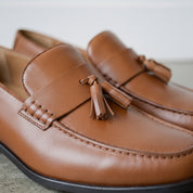 Men's Brown Apron-Toe Leather Tassel Loafers — Aberford