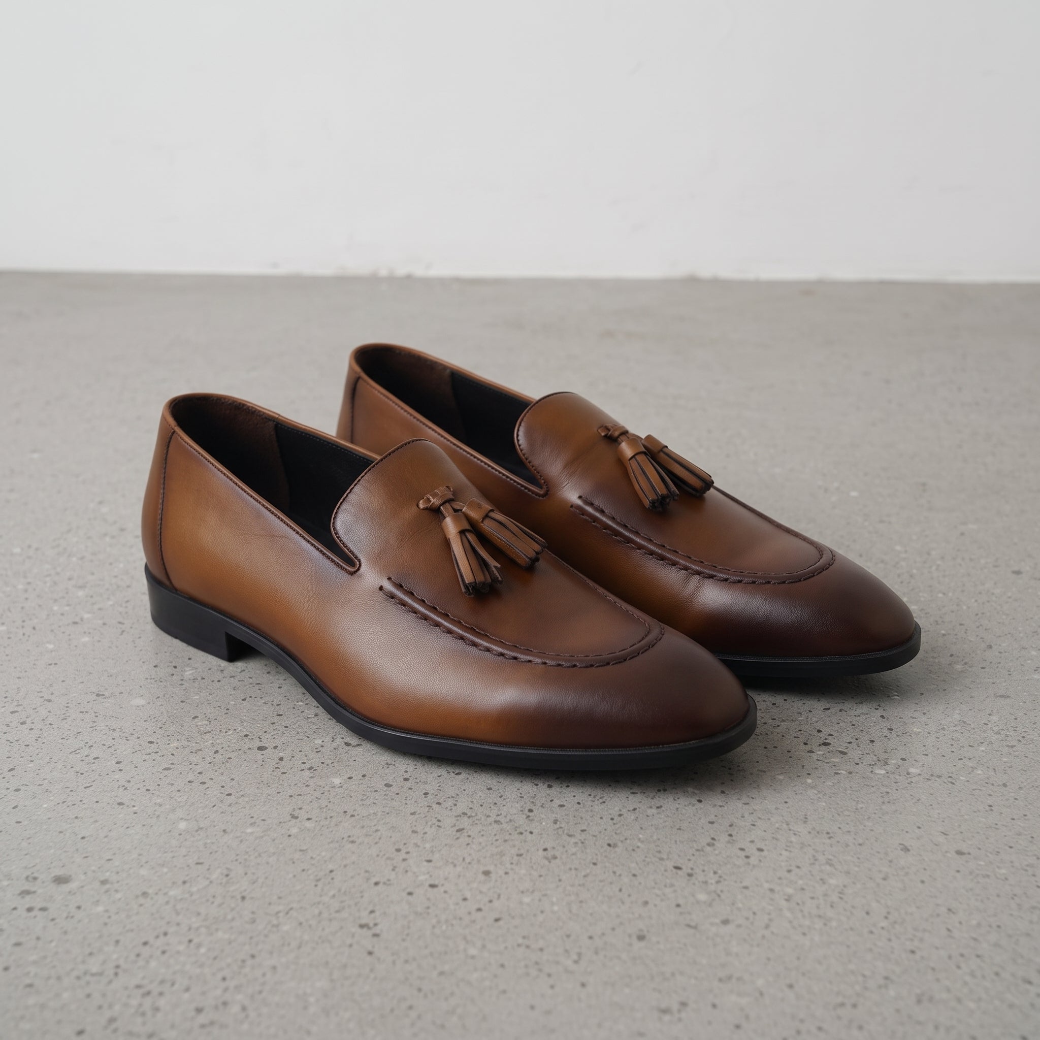 Men's Brown Apron-Toe Leather Tassel Loafers — Ashwick