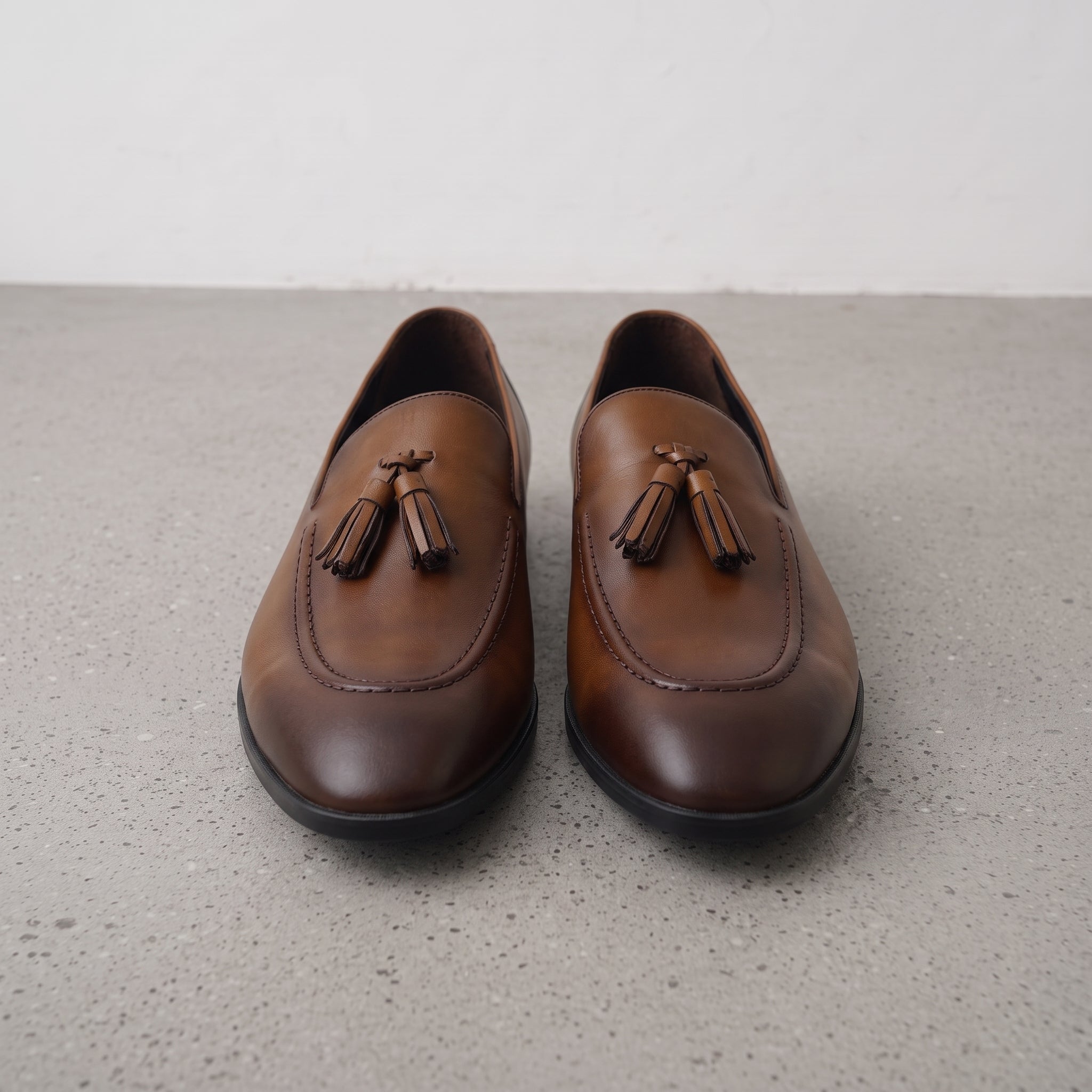 Men's Brown Apron-Toe Leather Tassel Loafers — Ashwick