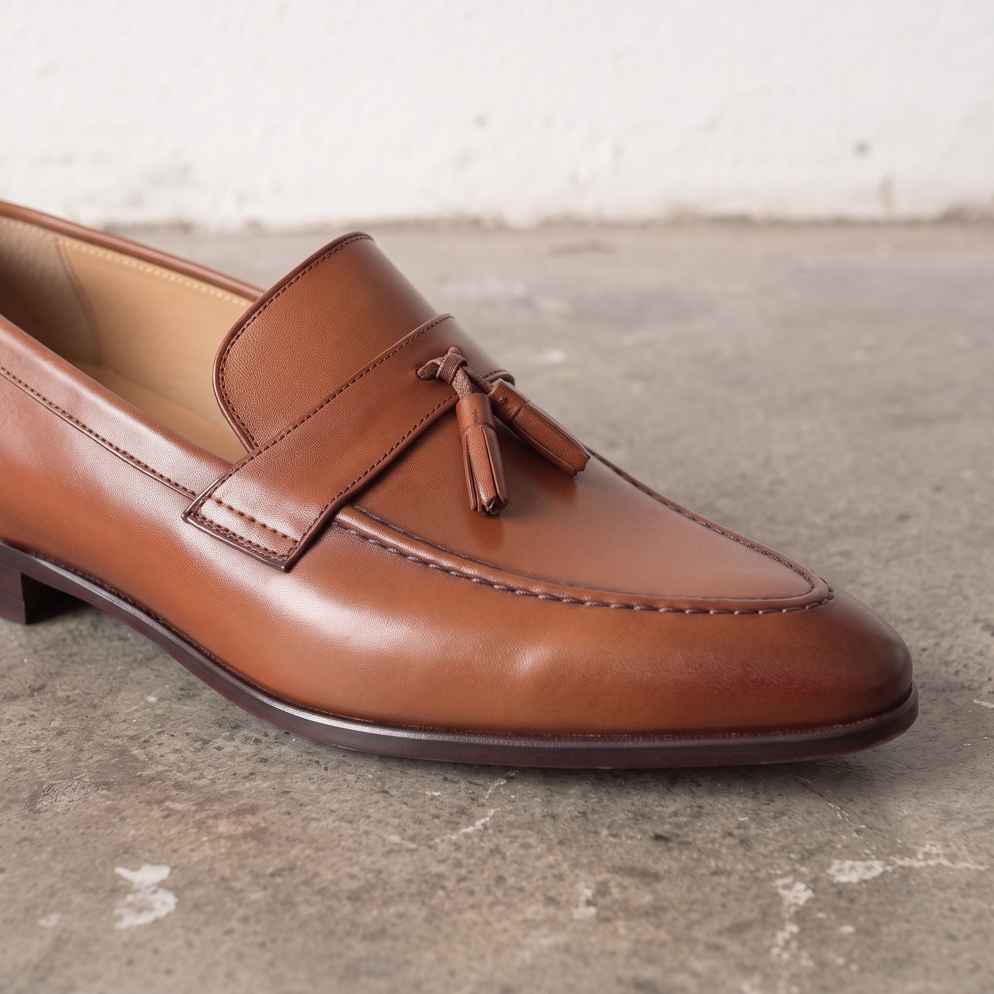 Men's Brown Apron-Toe Leather Tassel Loafers — Congleton