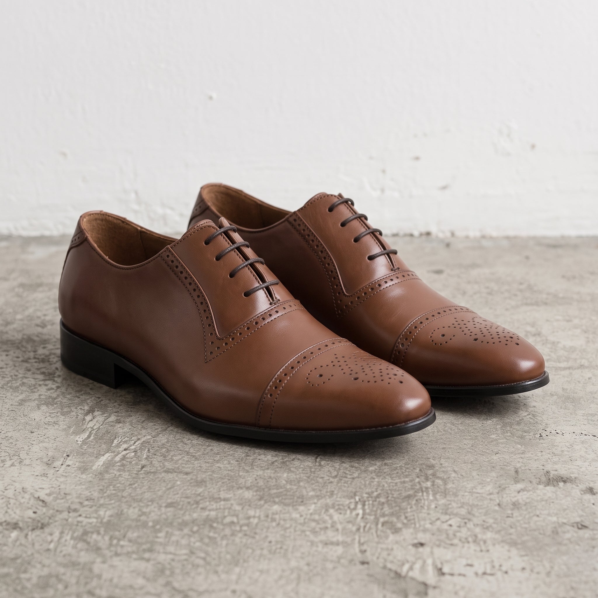 Men's Brown Cap-Toe Leather Oxfords — Aspall