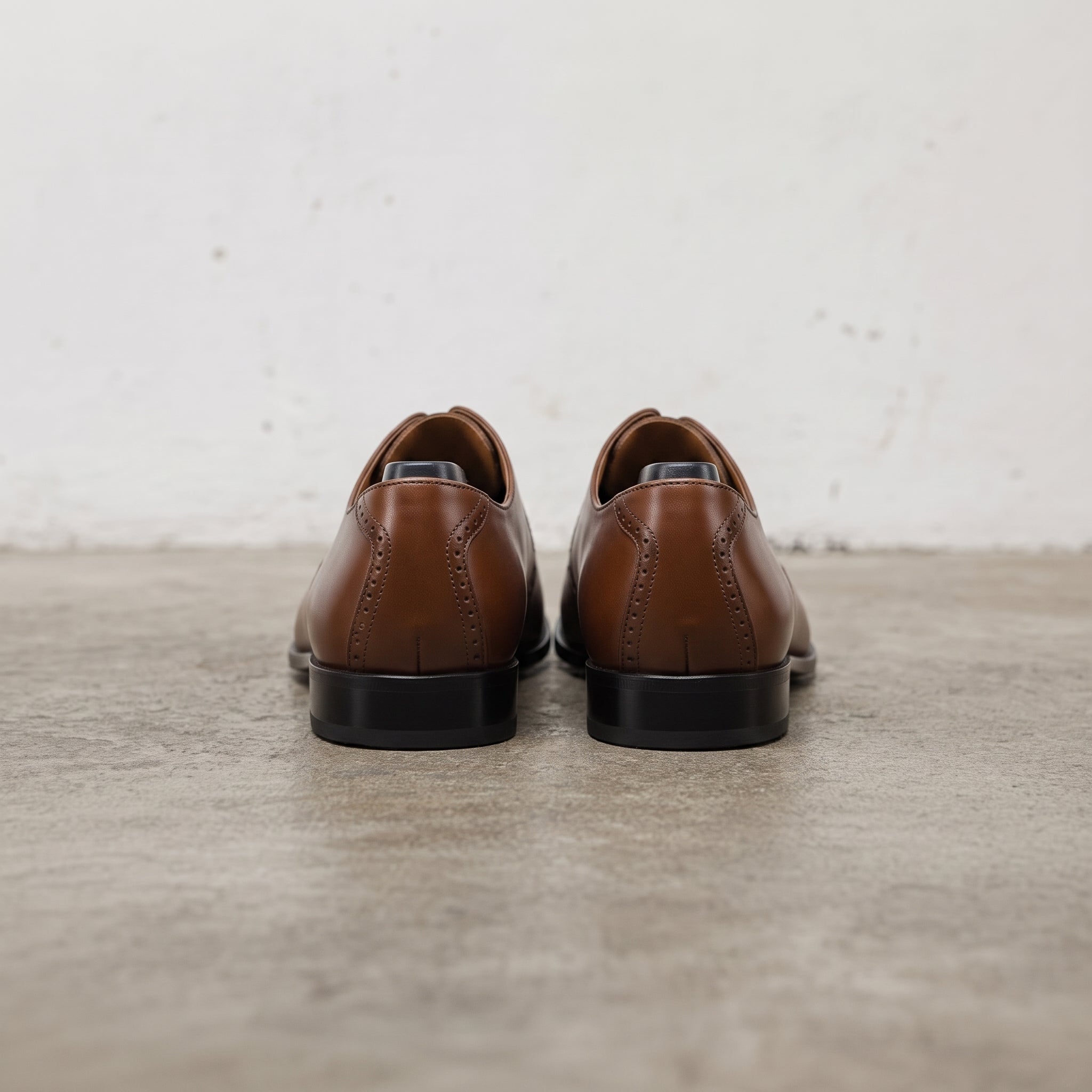 Men's Brown Cap-Toe Leather Oxfords — Aspall