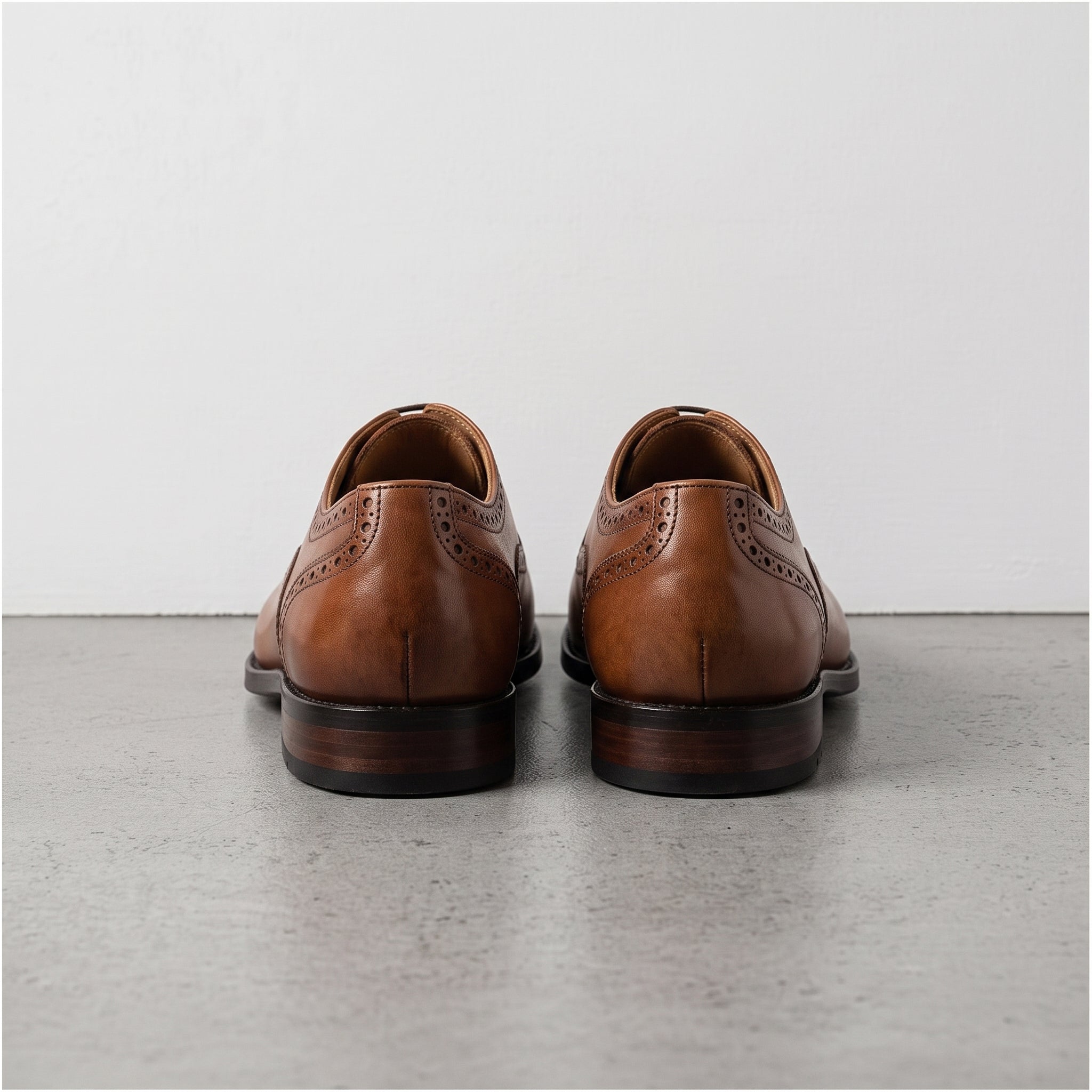 Men's Brown Cap-Toe Leather Brogues — Hindley