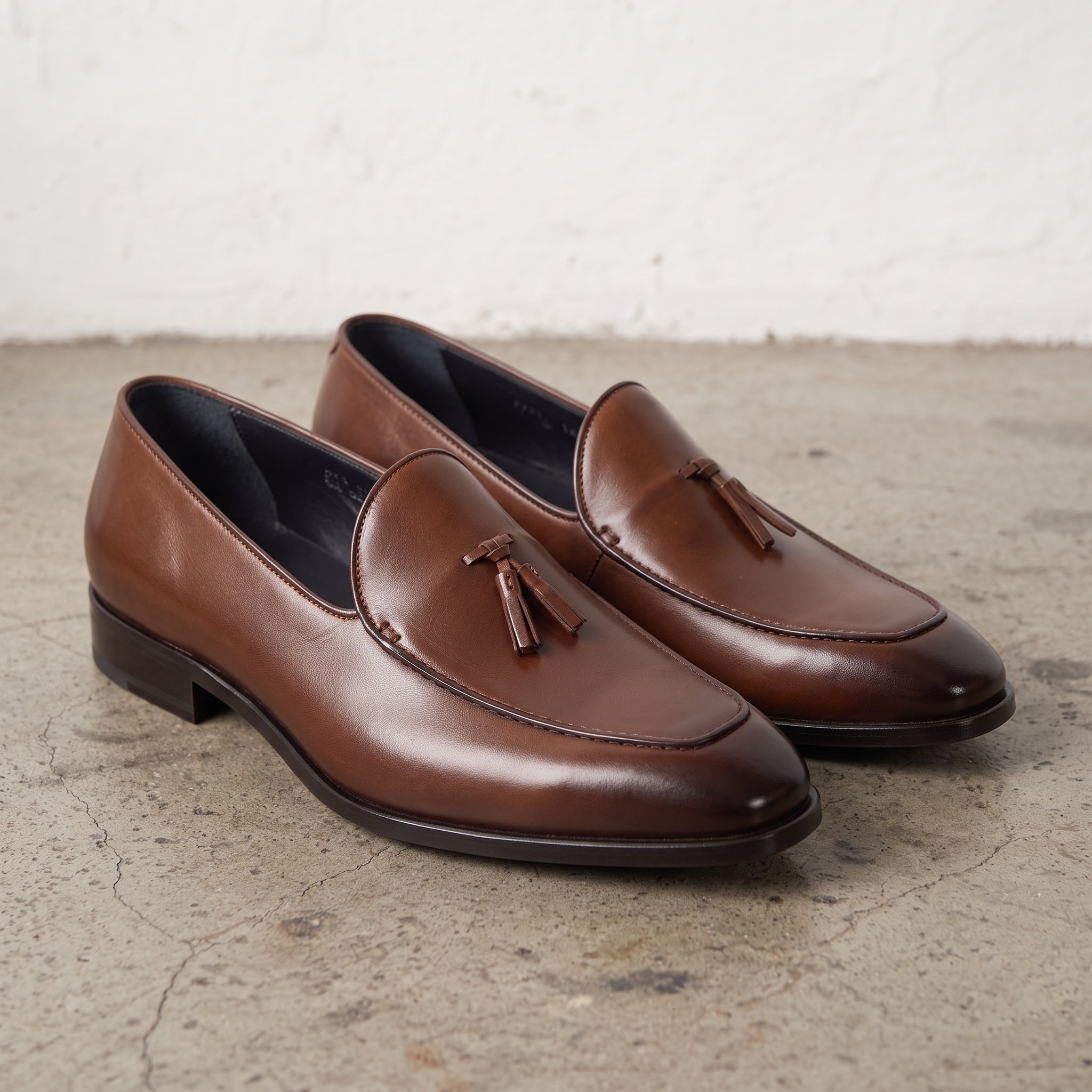 Men's Brown Leather Tassel Loafers — Eastbury
