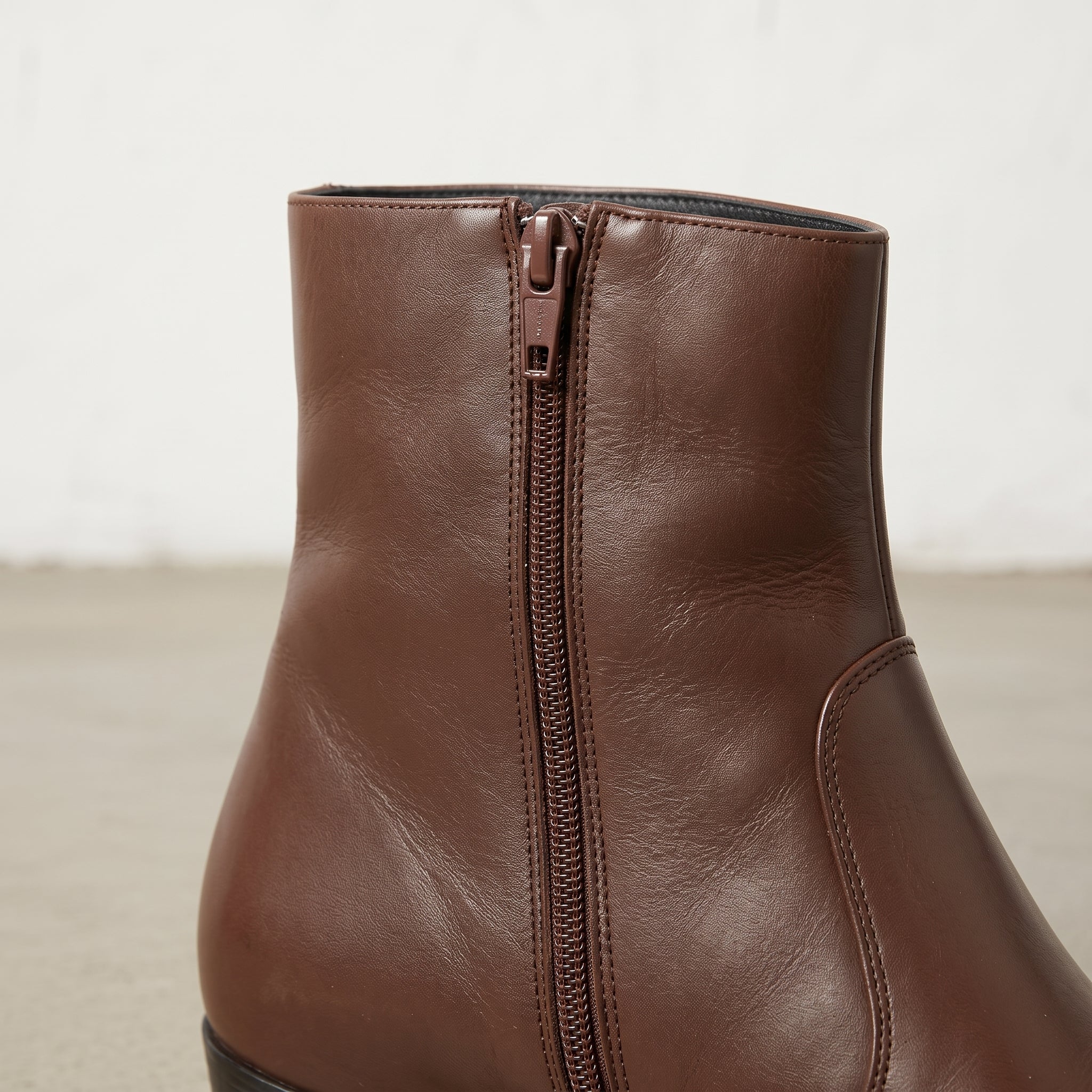 Men's Brown Plain-Toe Leather Ankle Boots — Buchanan
