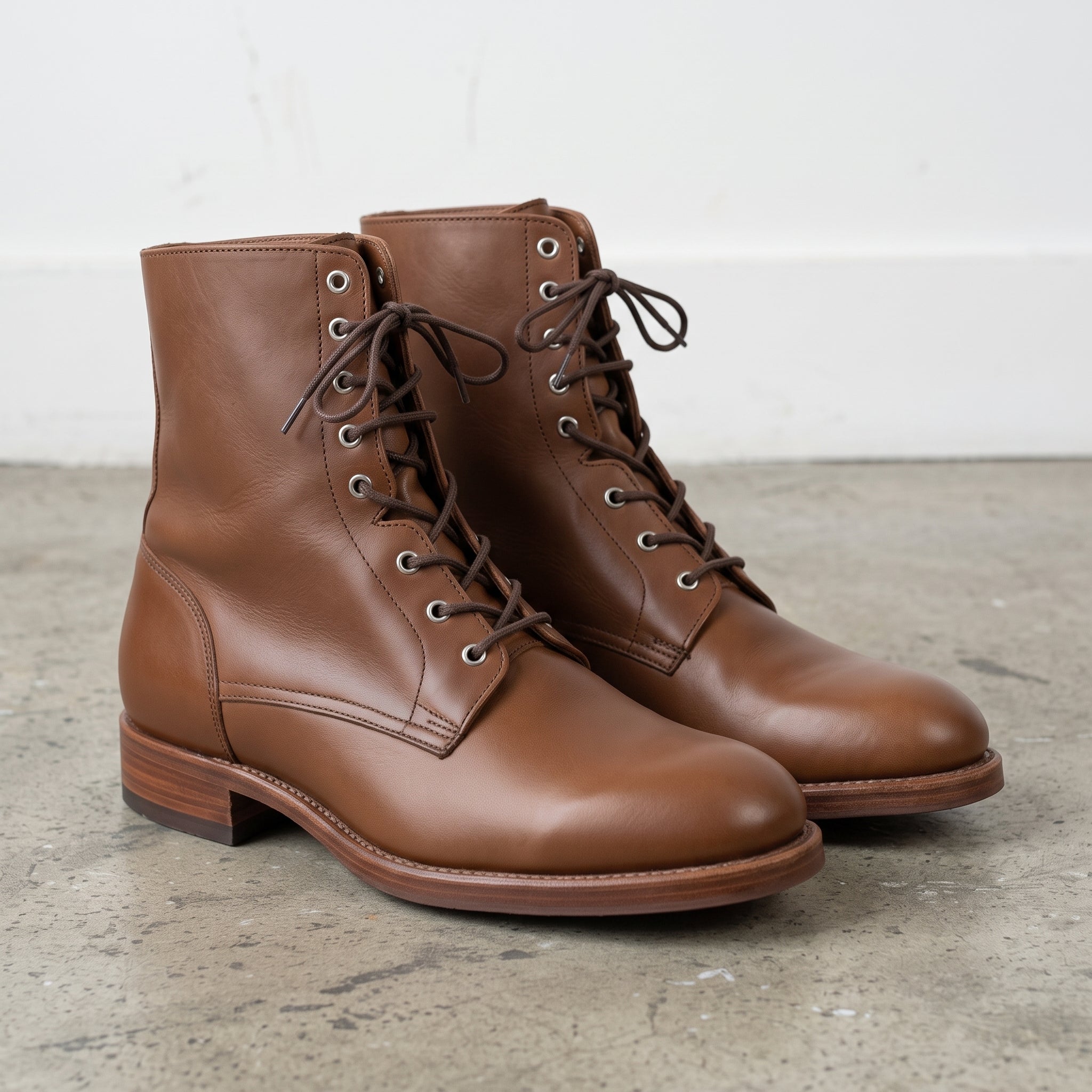 Men's Brown Plain-Toe Leather Combat Boots — Ashhurst